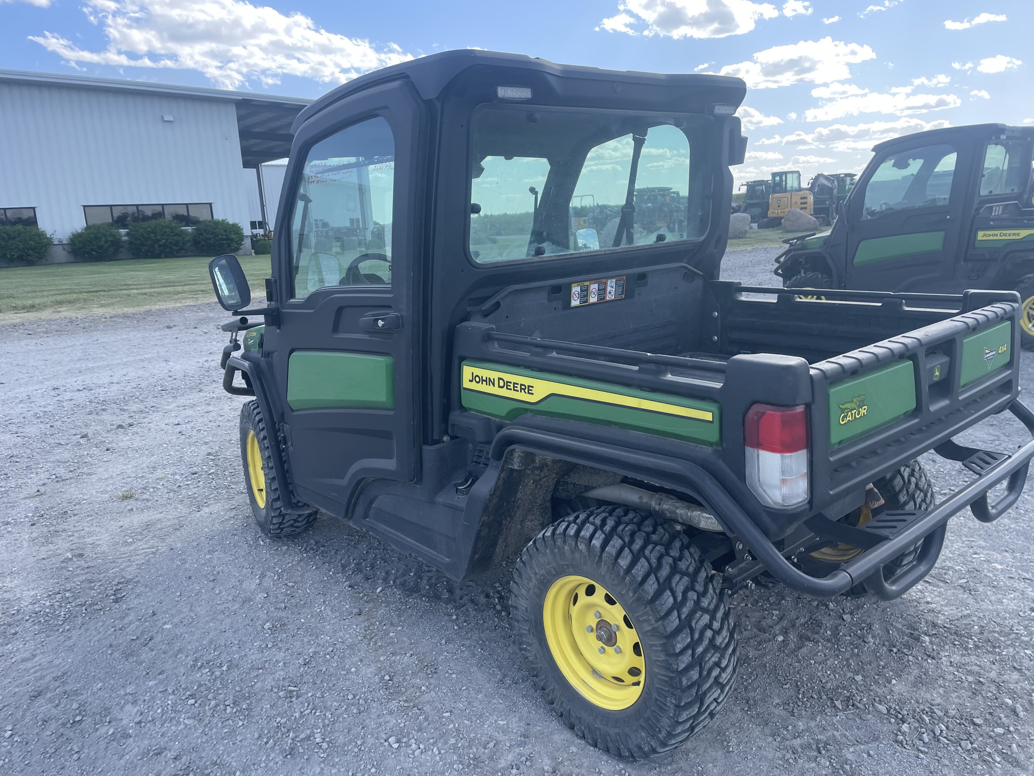  2024 John Deere XUV 835M at LandMark in Hastings, NE