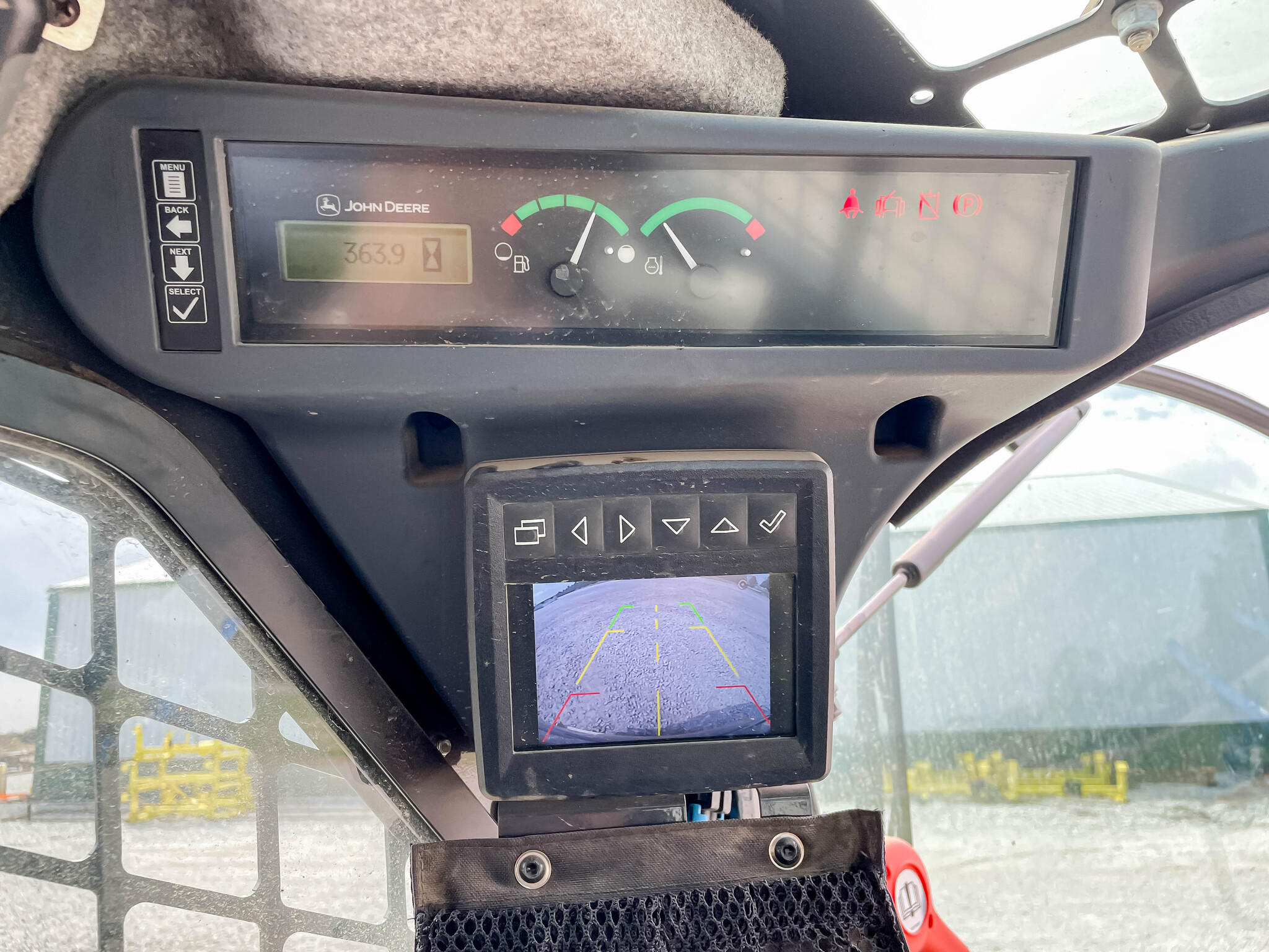  2022 John Deere 332G at LandMark in Superior, NE