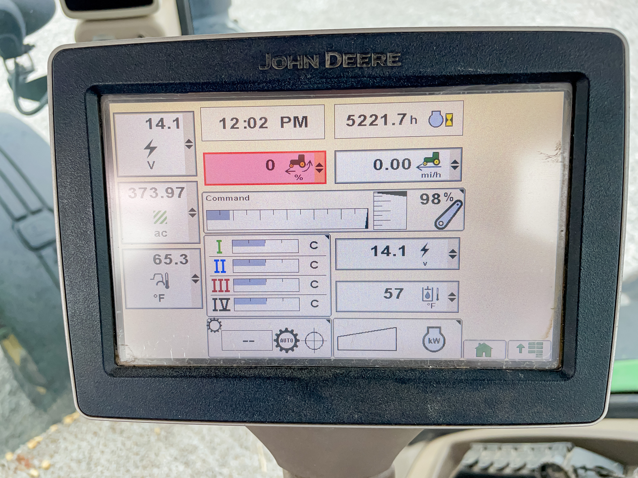  2013 John Deere 8285R at LandMark in Arapahoe, NE
