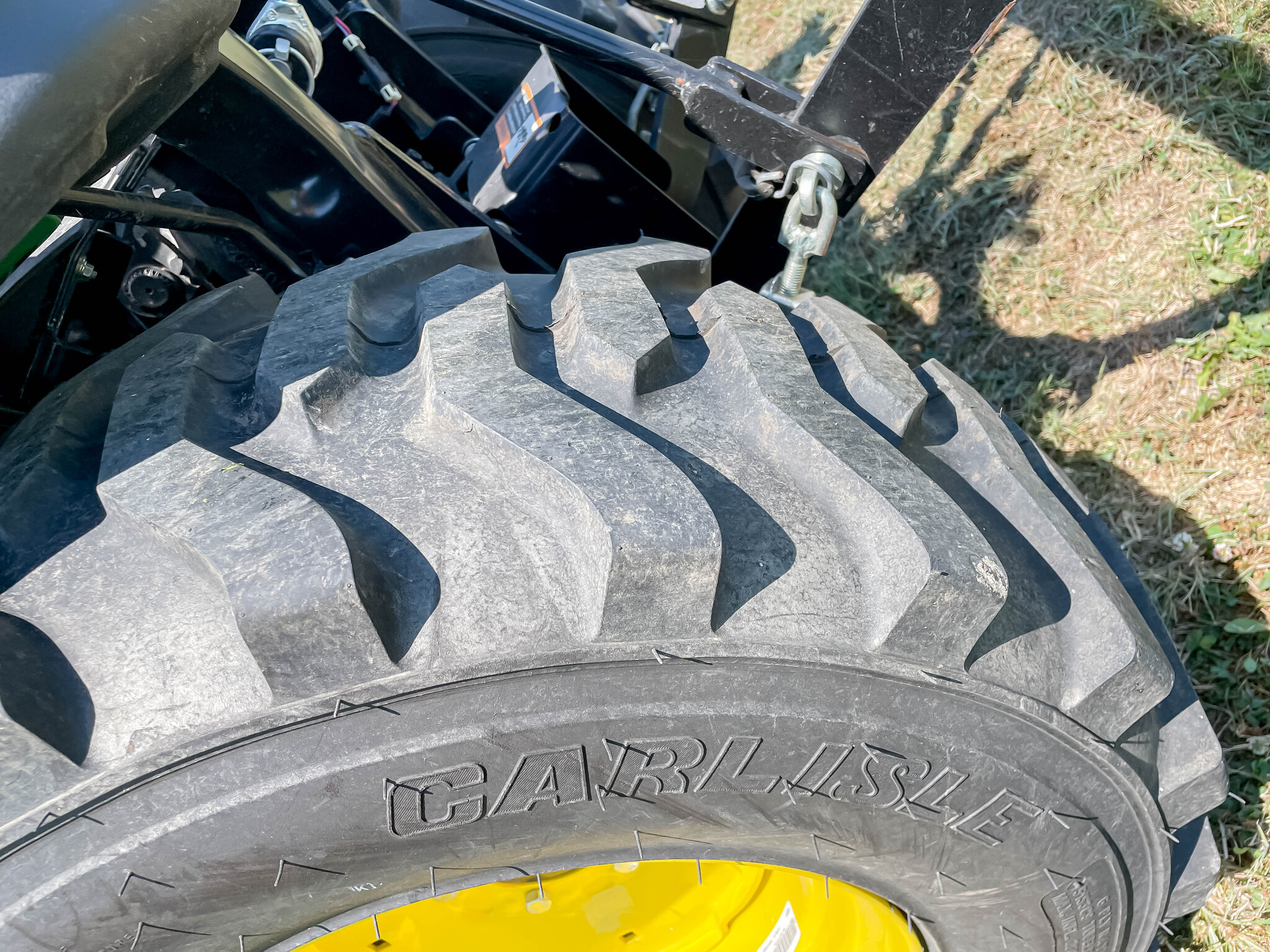  2023 John Deere 2025R at LandMark in Beatrice, NE