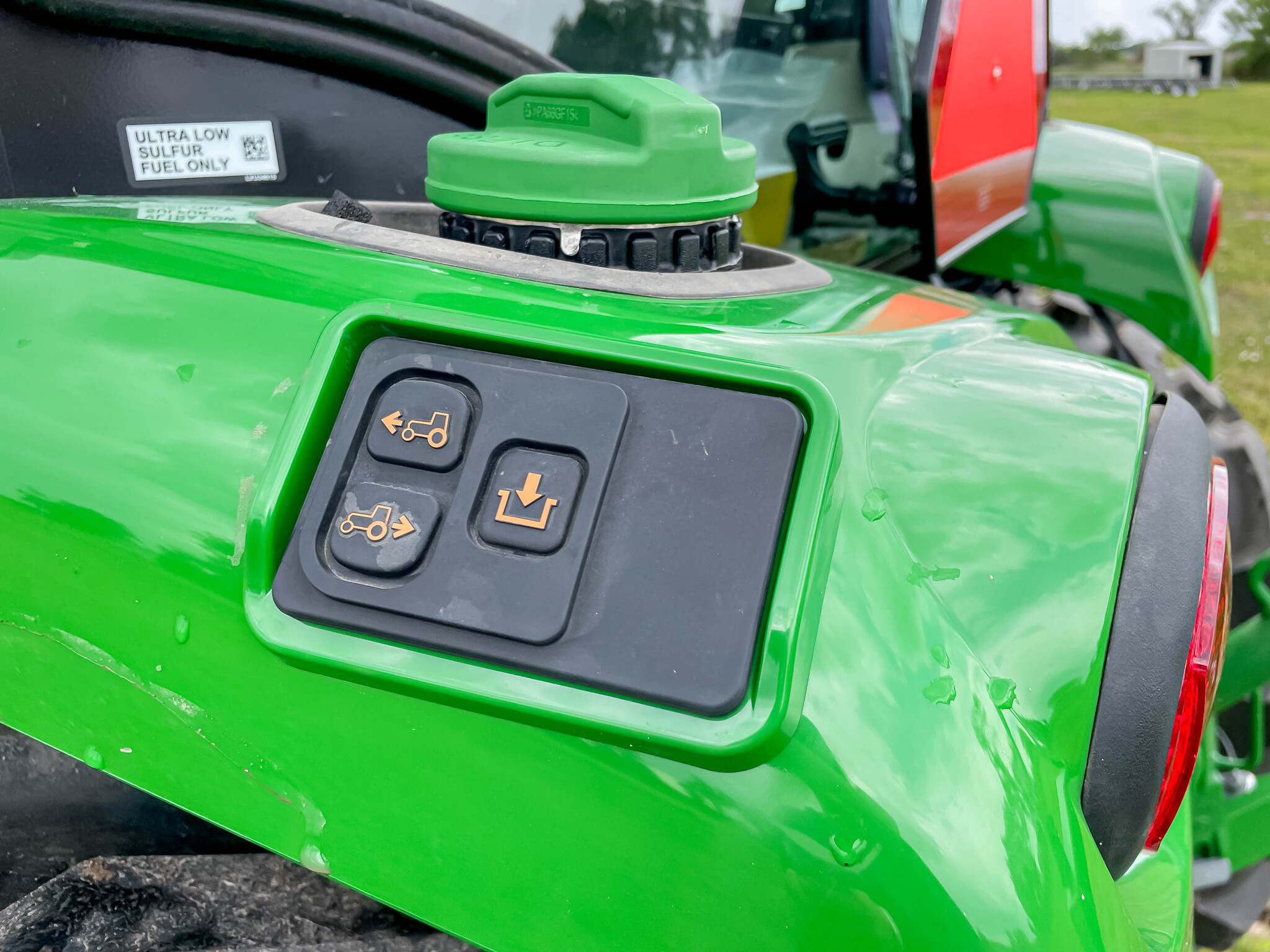  2022 John Deere 4052R at LandMark in Red Cloud, NE