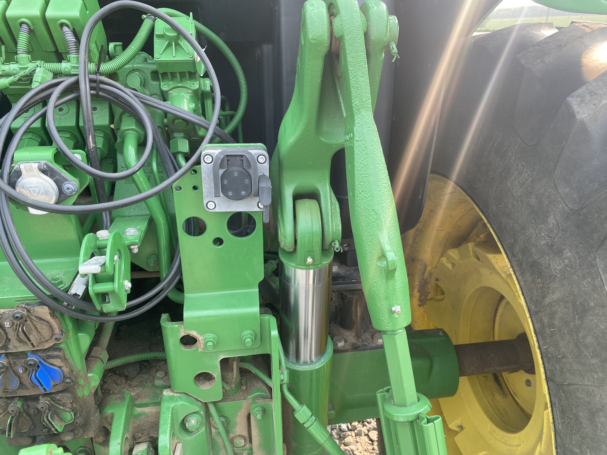  2018 John Deere 6155R at LandMark in Gothenburg, NE