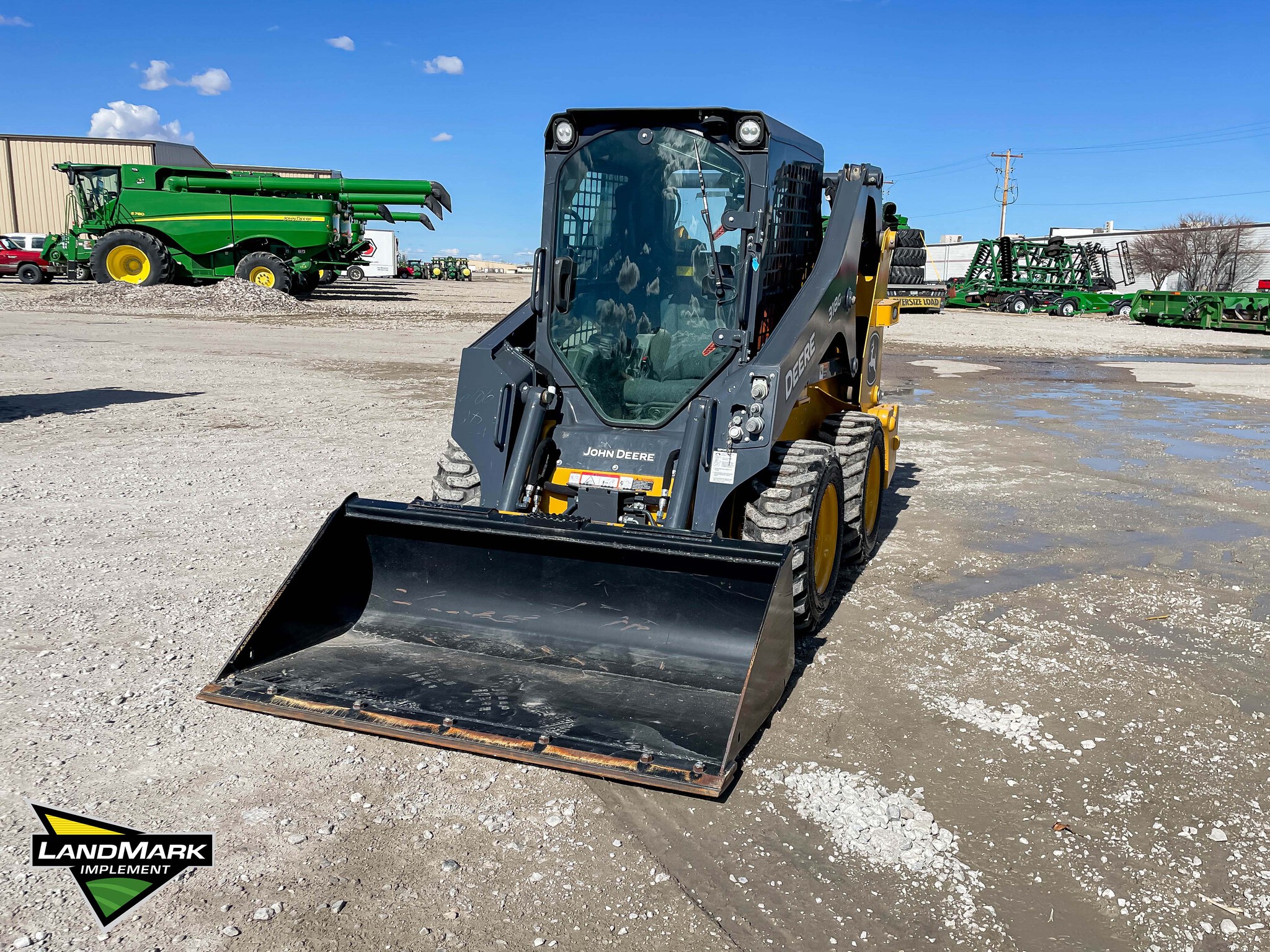  2021 John Deere 318G at LandMark in Kearney, NE
