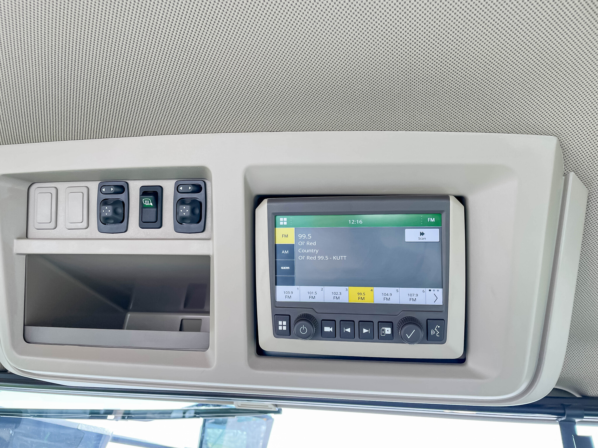  2023 John Deere 8R 370 at LandMark in Hebron, NE