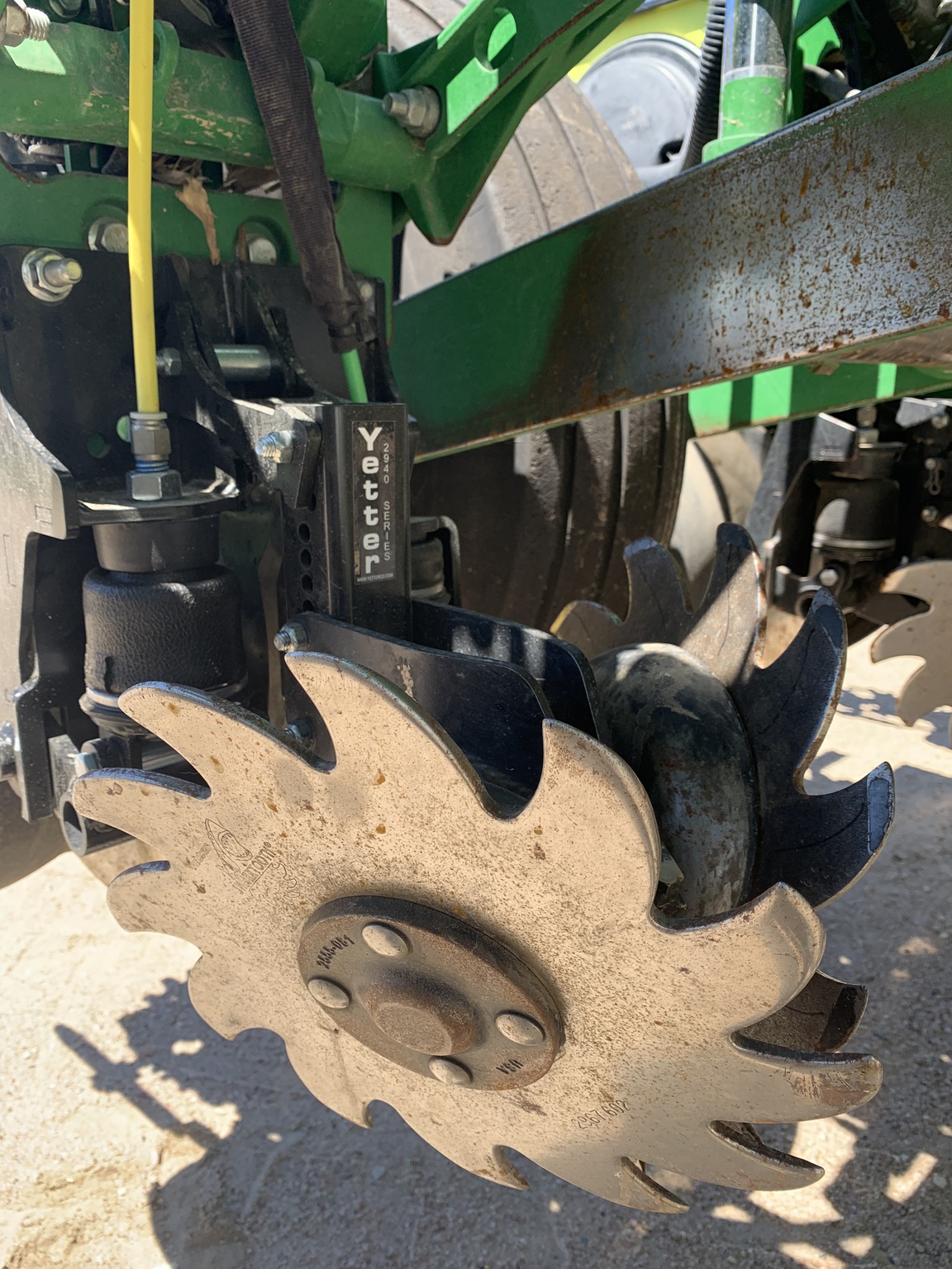  2017 John Deere 1775NT at LandMark in Arapahoe, NE