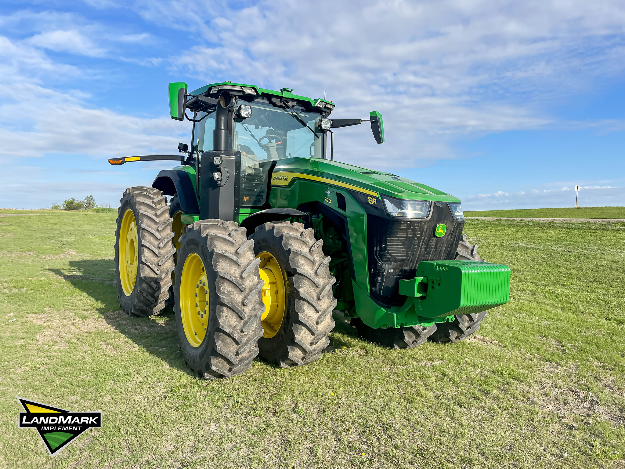  2023 John Deere 8R 370 at LandMark in Hastings, NE