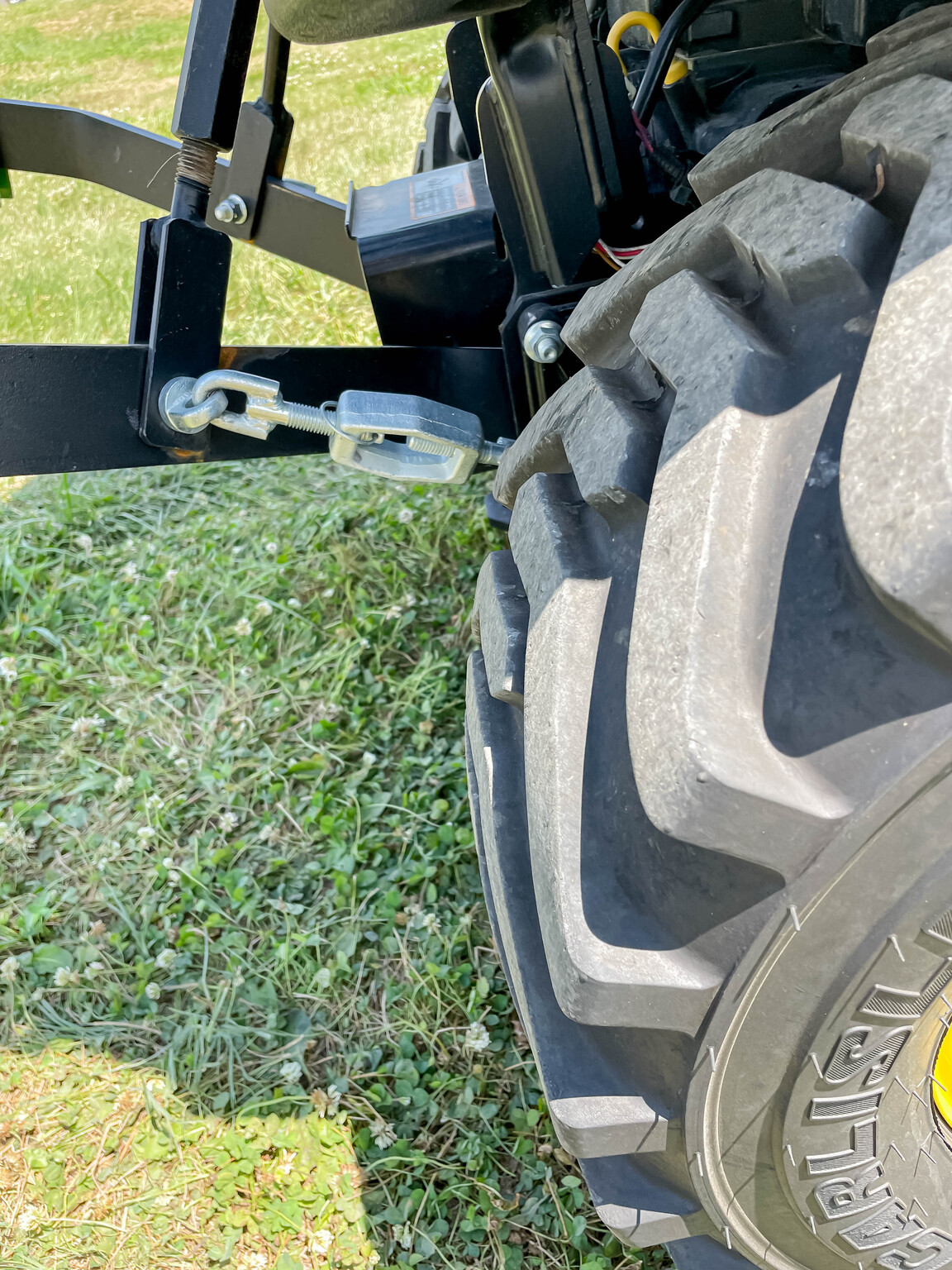  2022 John Deere 1025R at LandMark in Hastings, NE