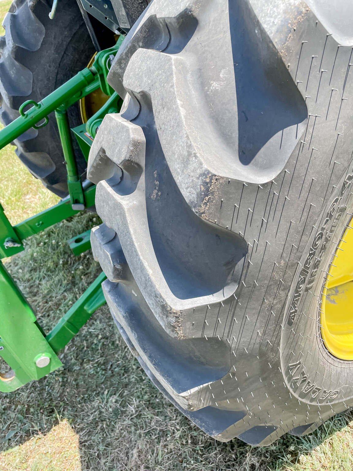  2022 John Deere 4052R at LandMark in Beatrice, NE