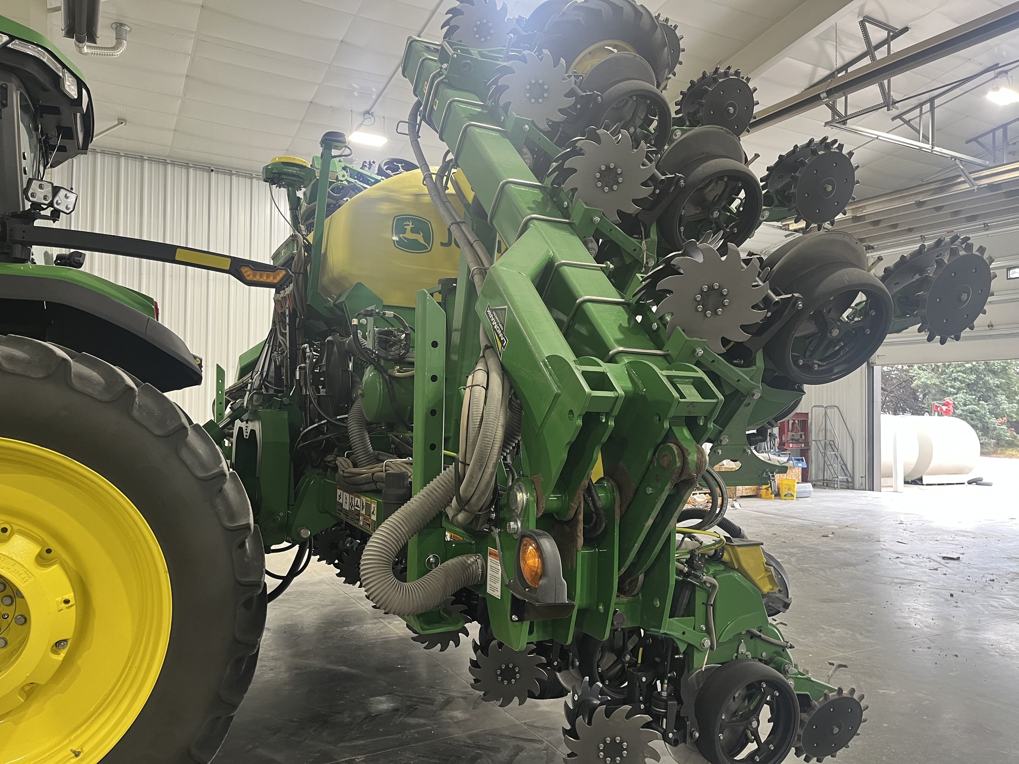  2024 John Deere DR16X at LandMark in Hastings, NE