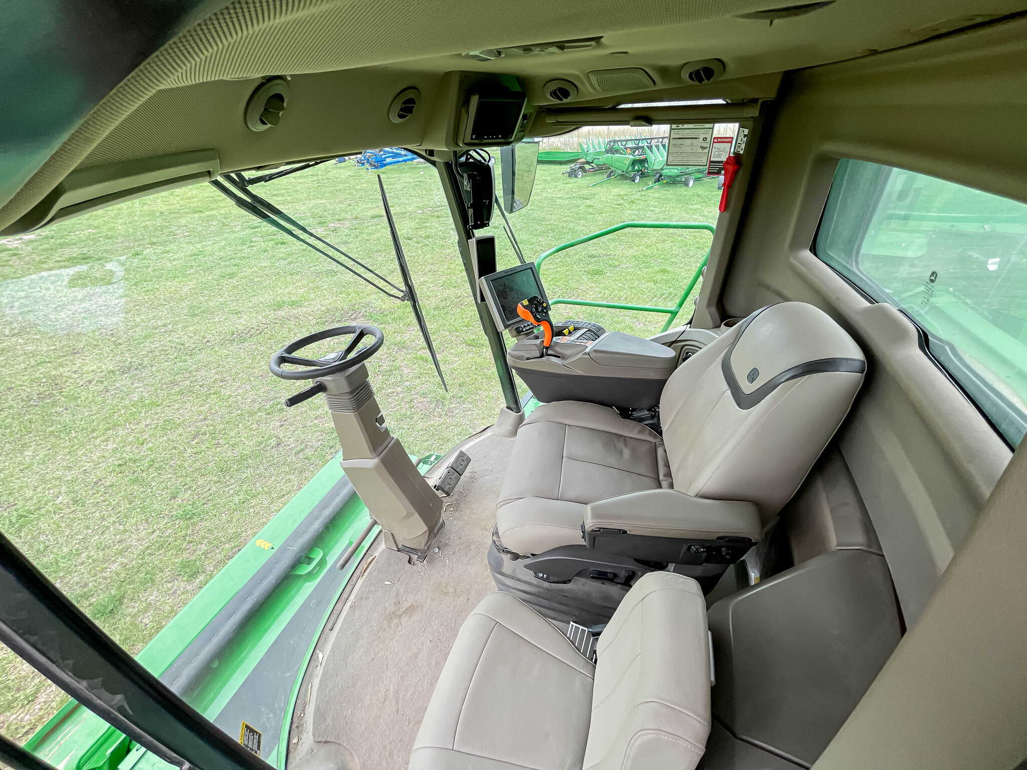  2023 John Deere X9 1100 at LandMark in Beatrice, NE