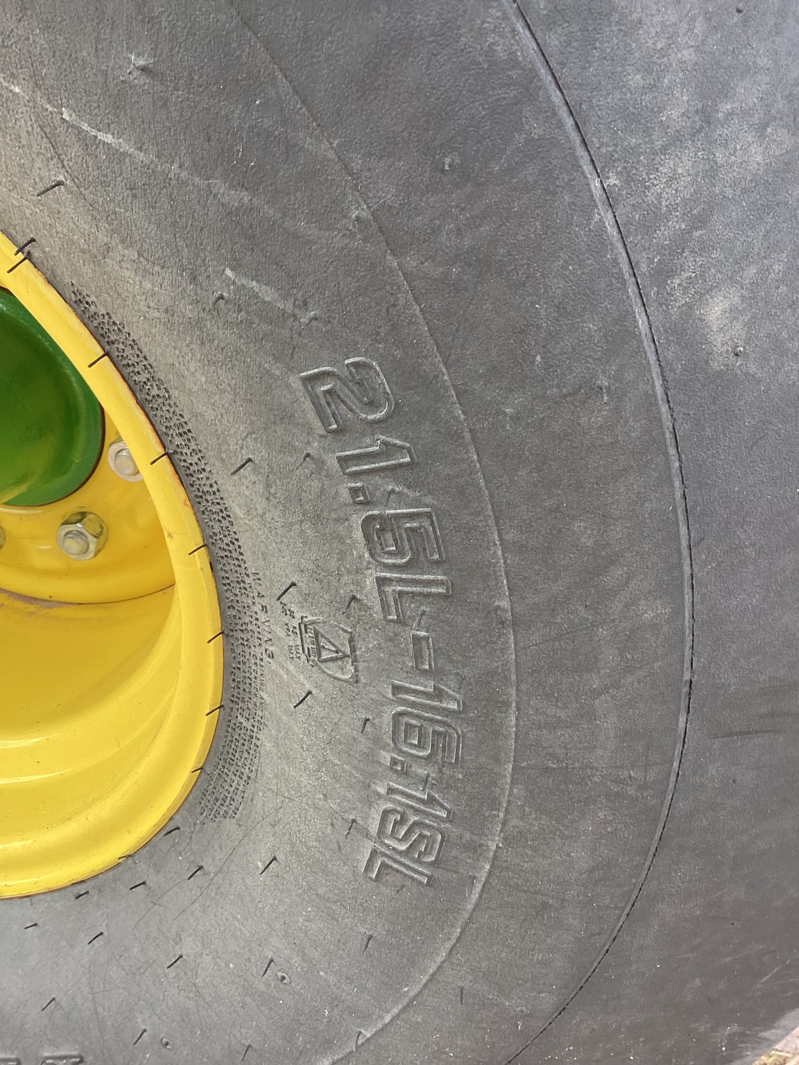  2024 John Deere 561R at LandMark in Minden, NE