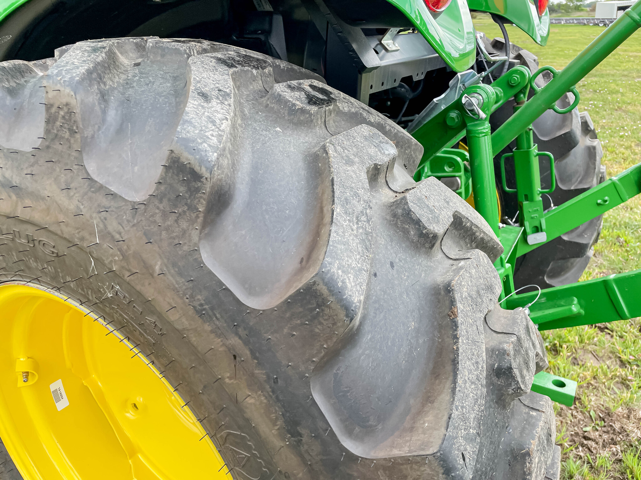  2022 John Deere 4052R at LandMark in Red Cloud, NE