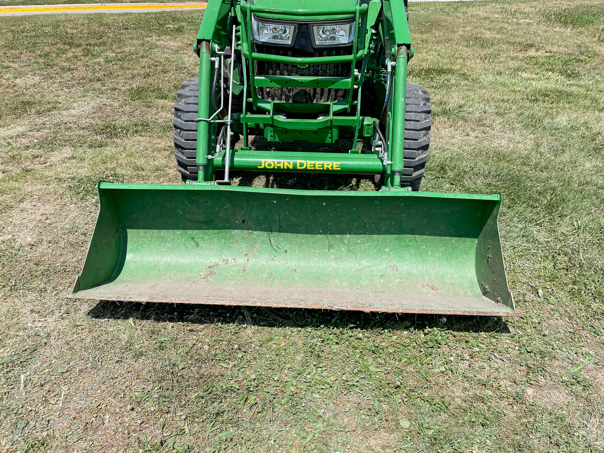  2022 John Deere 4052R at LandMark in Beatrice, NE