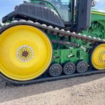  2022 John Deere 8RT 370 at LandMark in Minden, NE