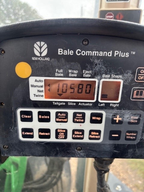  2012 NEW HOLLAND BR7090 at LandMark in Phillipsburg, KS