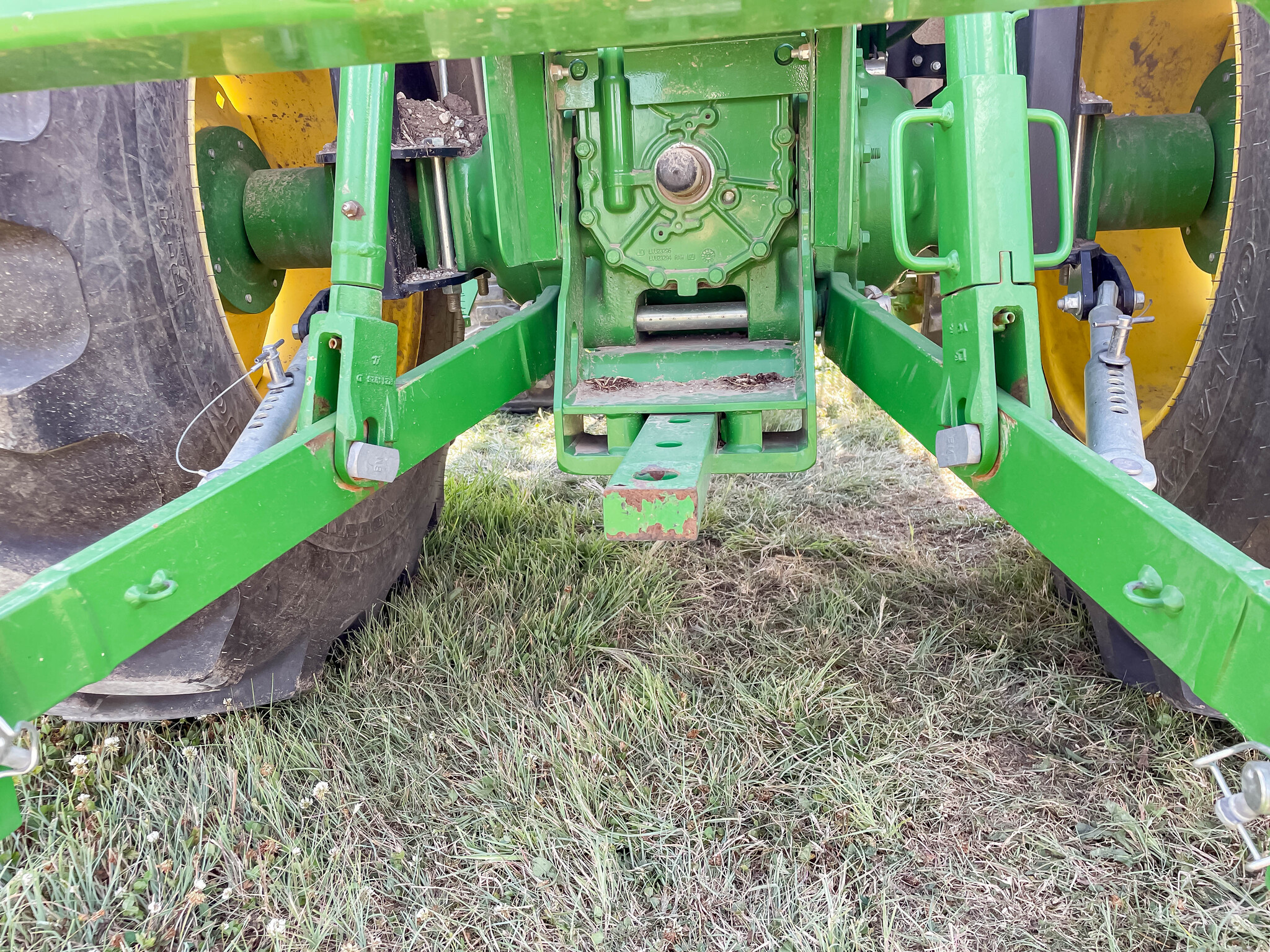  2022 John Deere 4052R at LandMark in Beatrice, NE