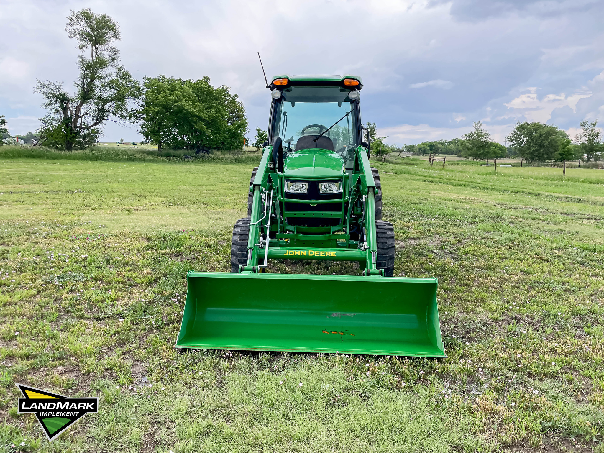  2022 John Deere 4052R at LandMark in Red Cloud, NE