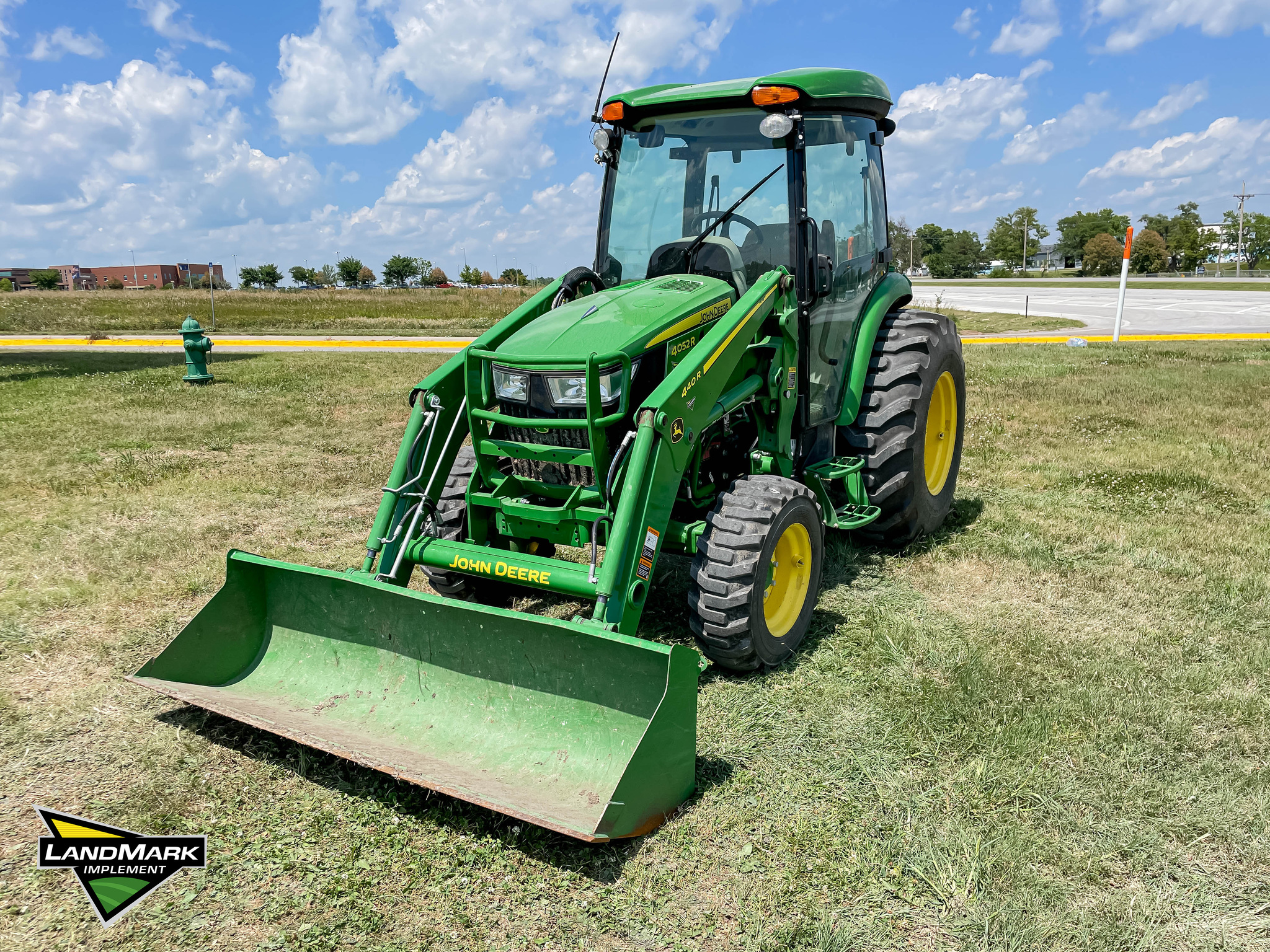  2022 John Deere 4052R at LandMark in Beatrice, NE
