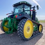  2022 John Deere 8RT 370 at LandMark in Minden, NE