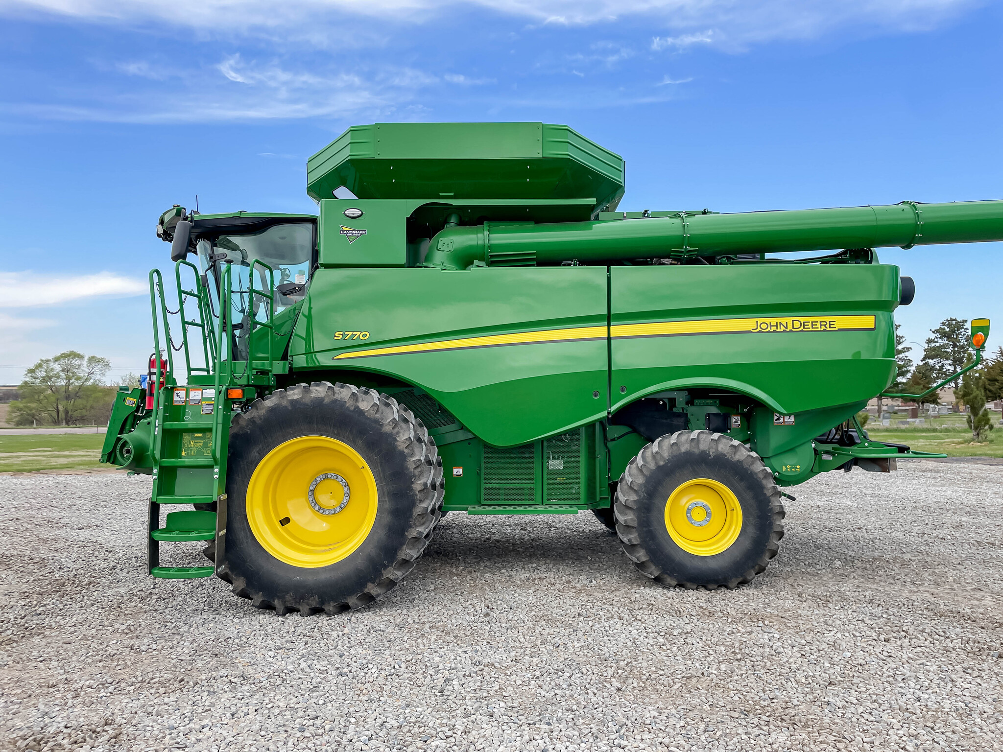  2024 John Deere S770 at LandMark in Superior, NE