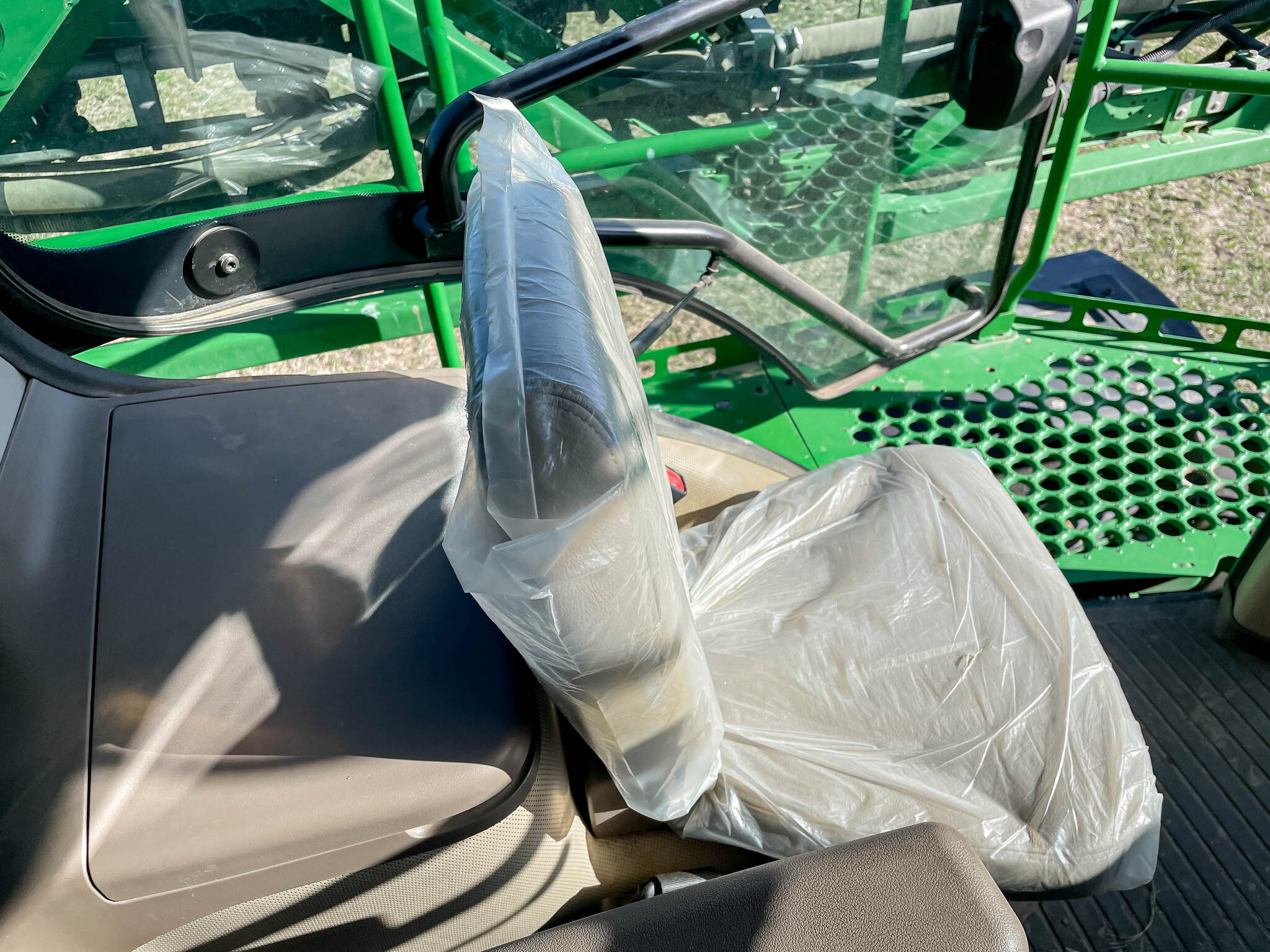  2021 John Deere R4045 at LandMark in Gothenburg, NE