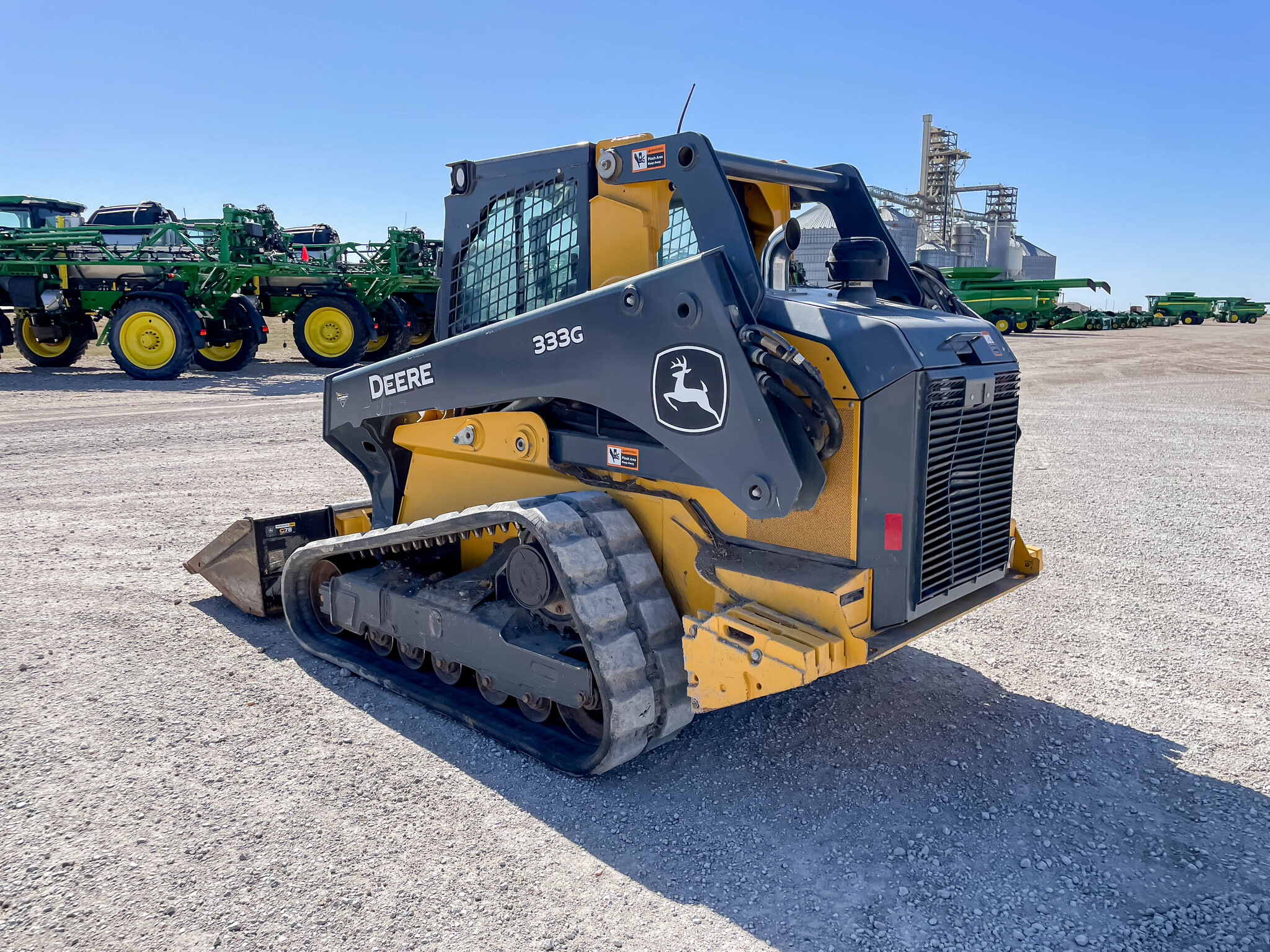  2022 John Deere 333G at LandMark in Holdrege, NE