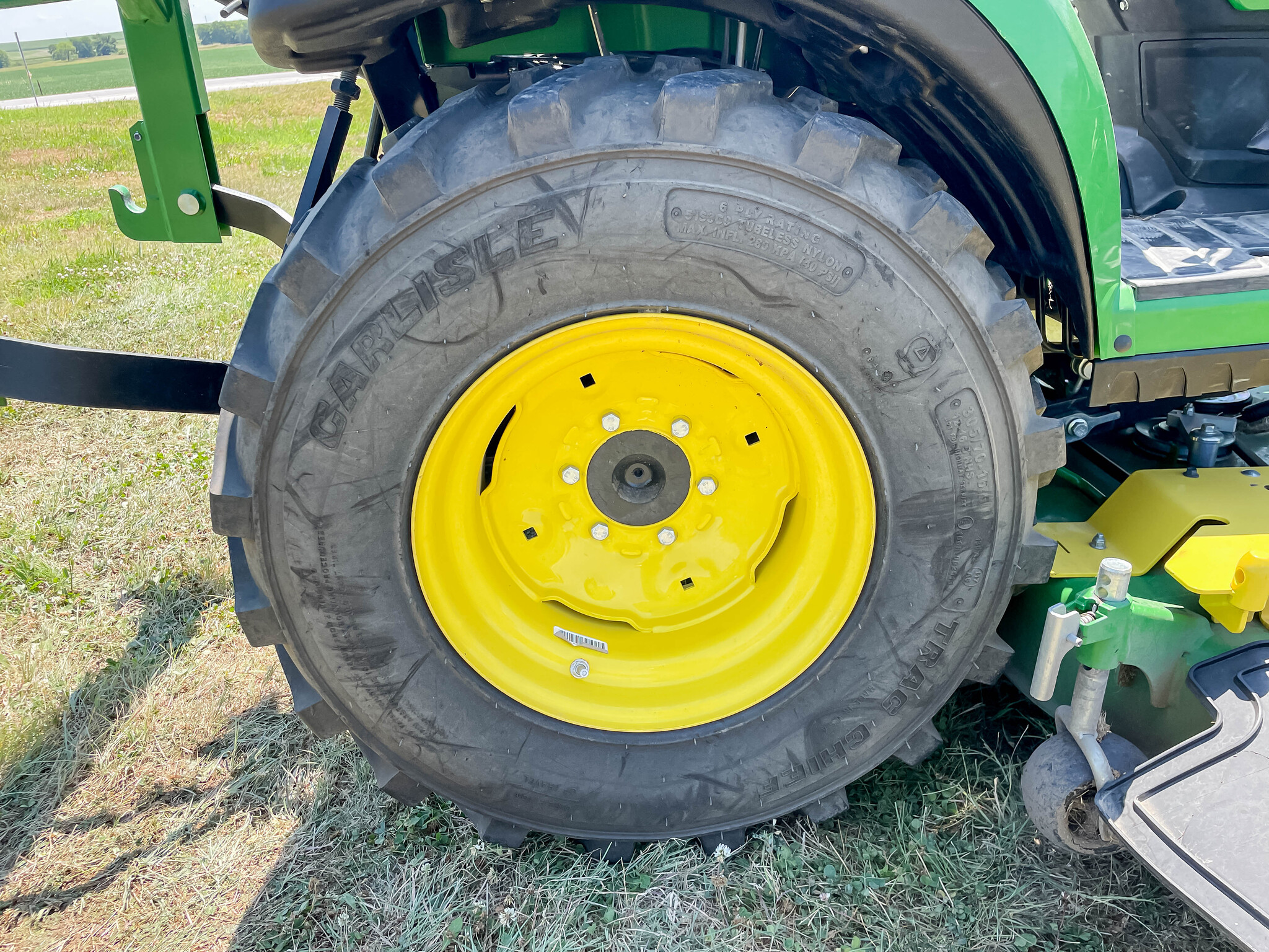  2023 John Deere 2025R at LandMark in Beatrice, NE