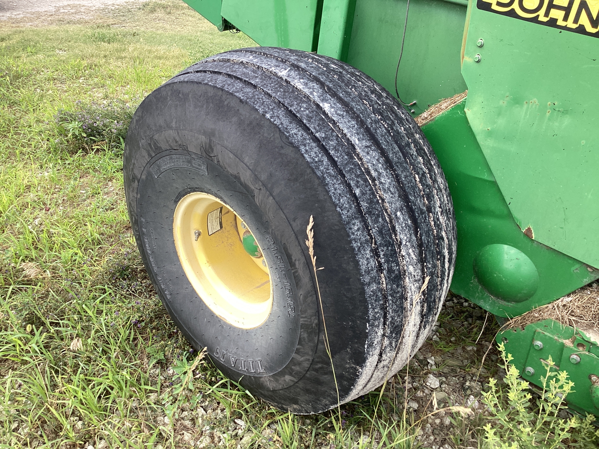  2008 John Deere 568 at LandMark in Smith Center, KS