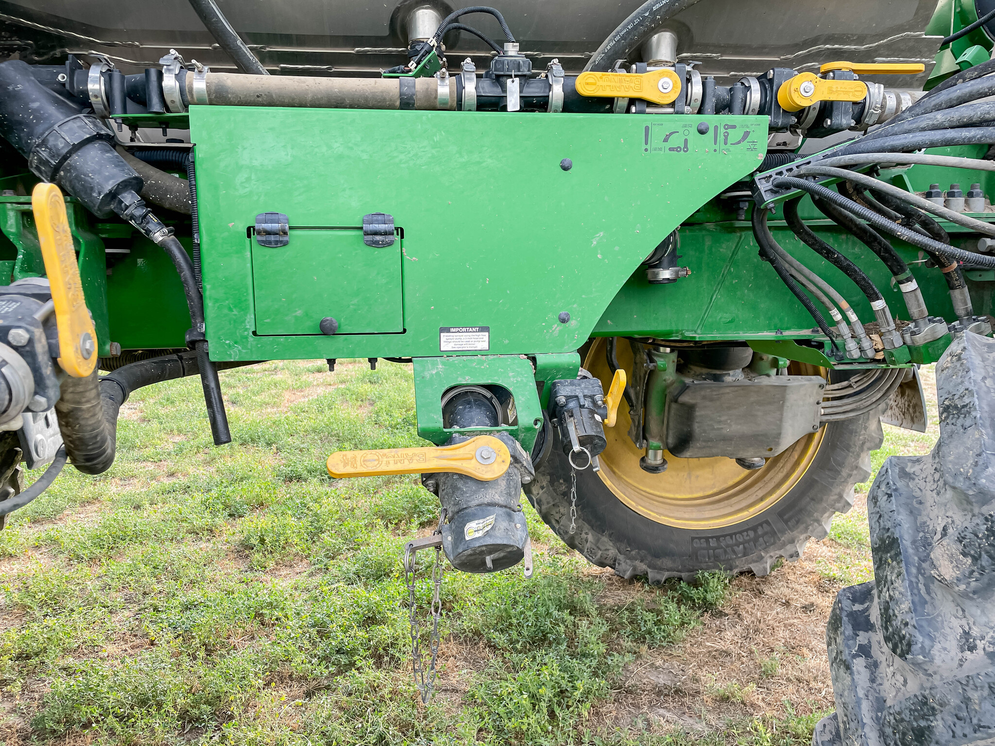 2023 John Deere 616R at LandMark in Hastings, NE