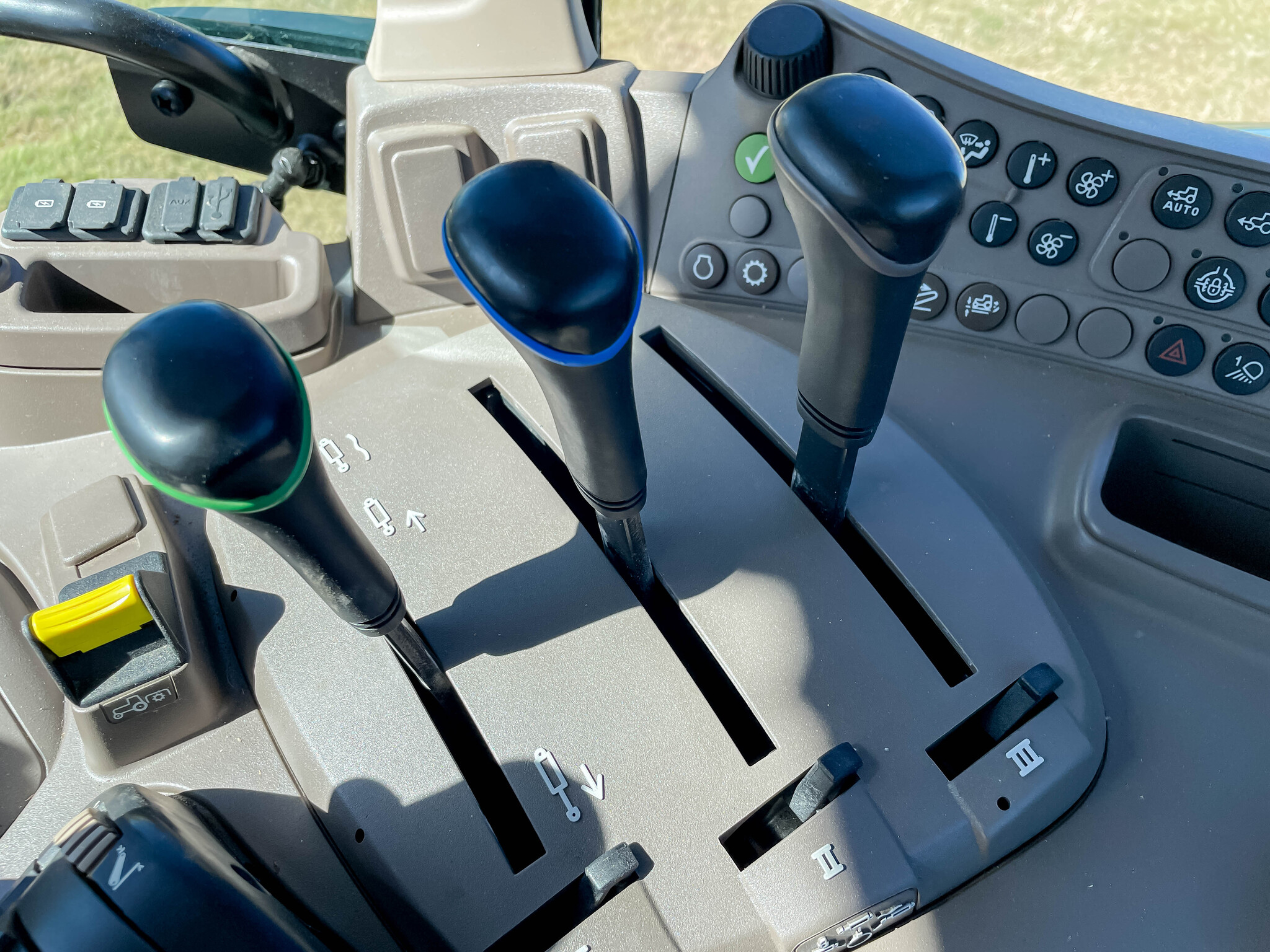  2022 John Deere 6155M at LandMark in Phillipsburg, KS