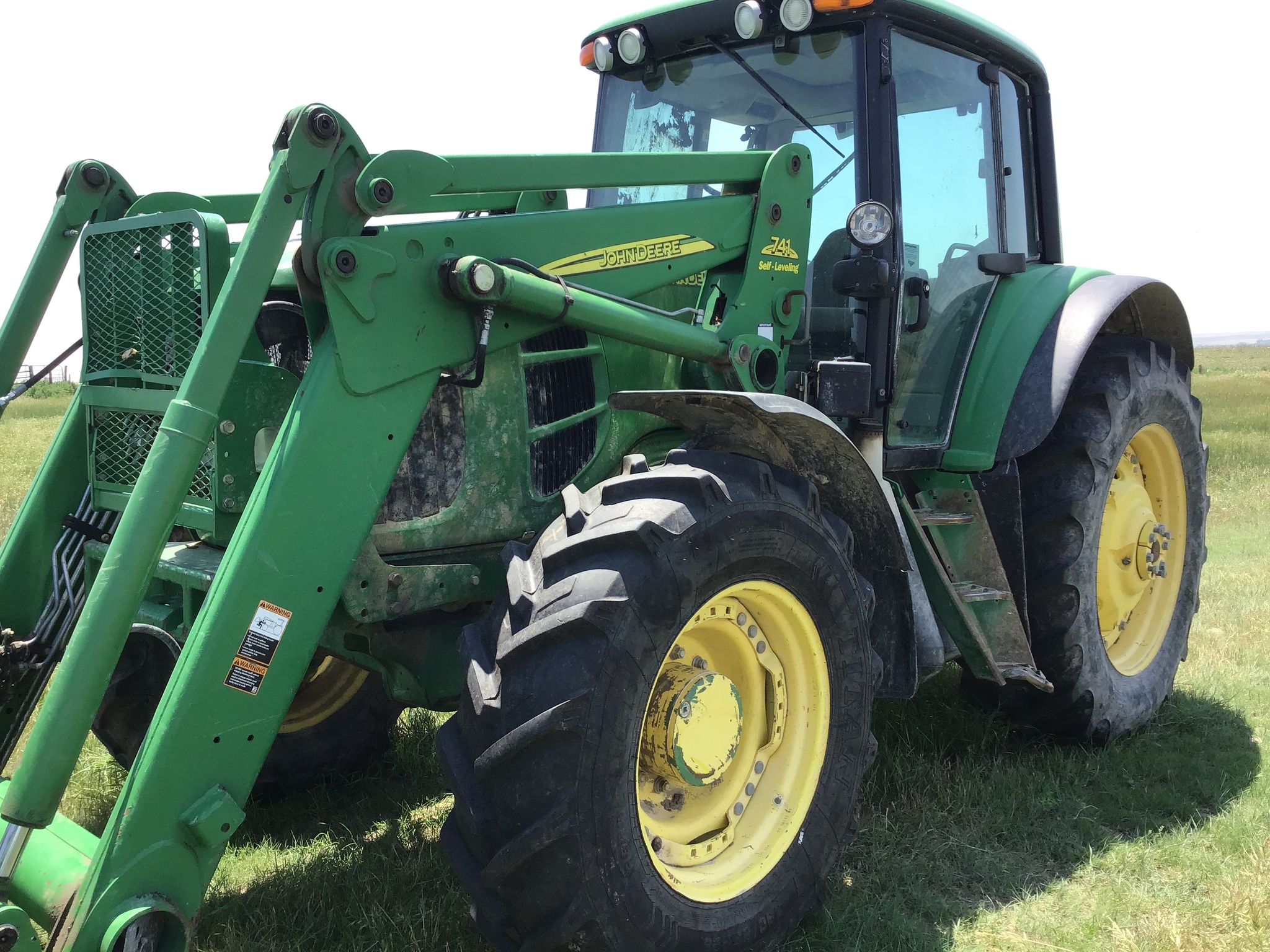  2009 John Deere 7330 at LandMark in Smith Center, KS