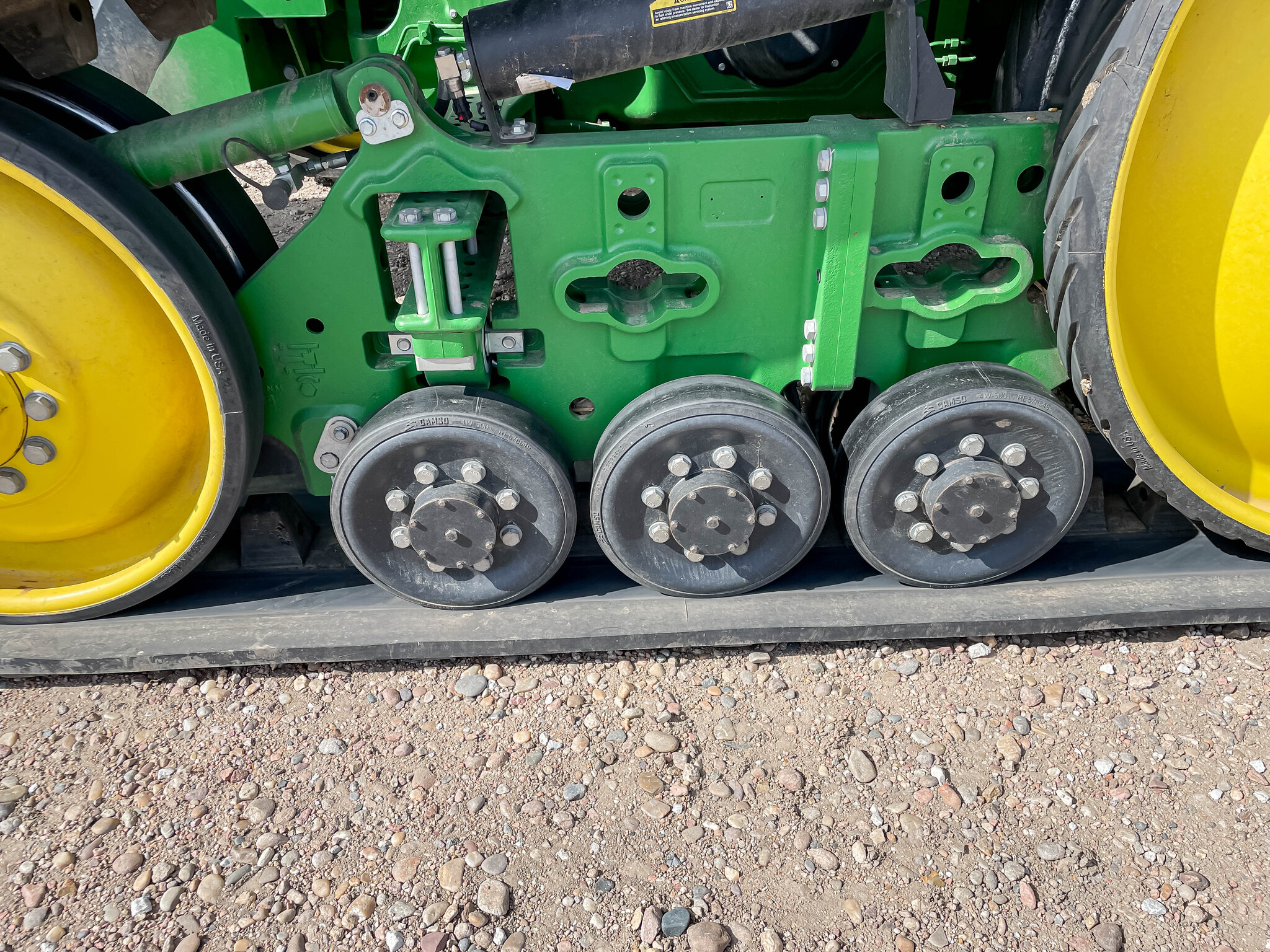  2022 John Deere 8RT 370 at LandMark in Minden, NE