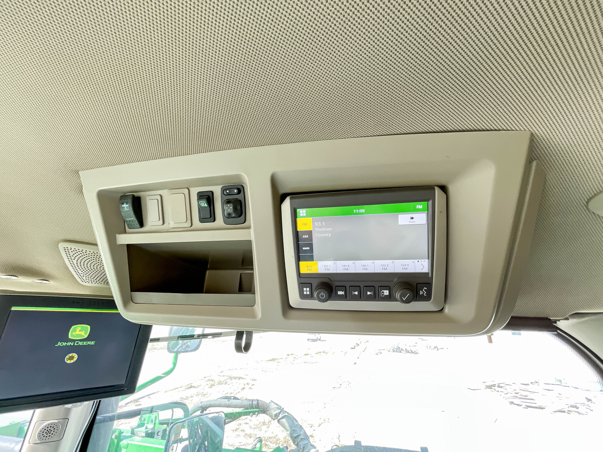  2022 John Deere 612R at LandMark in Hastings, NE