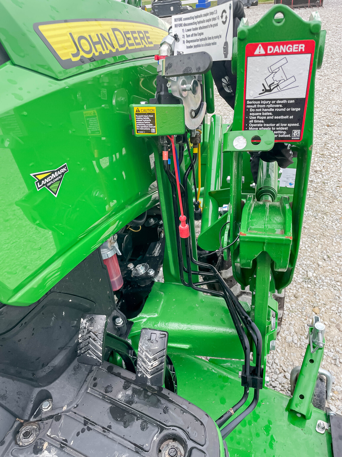  2023 John Deere 1025R at LandMark in Smith Center, KS
