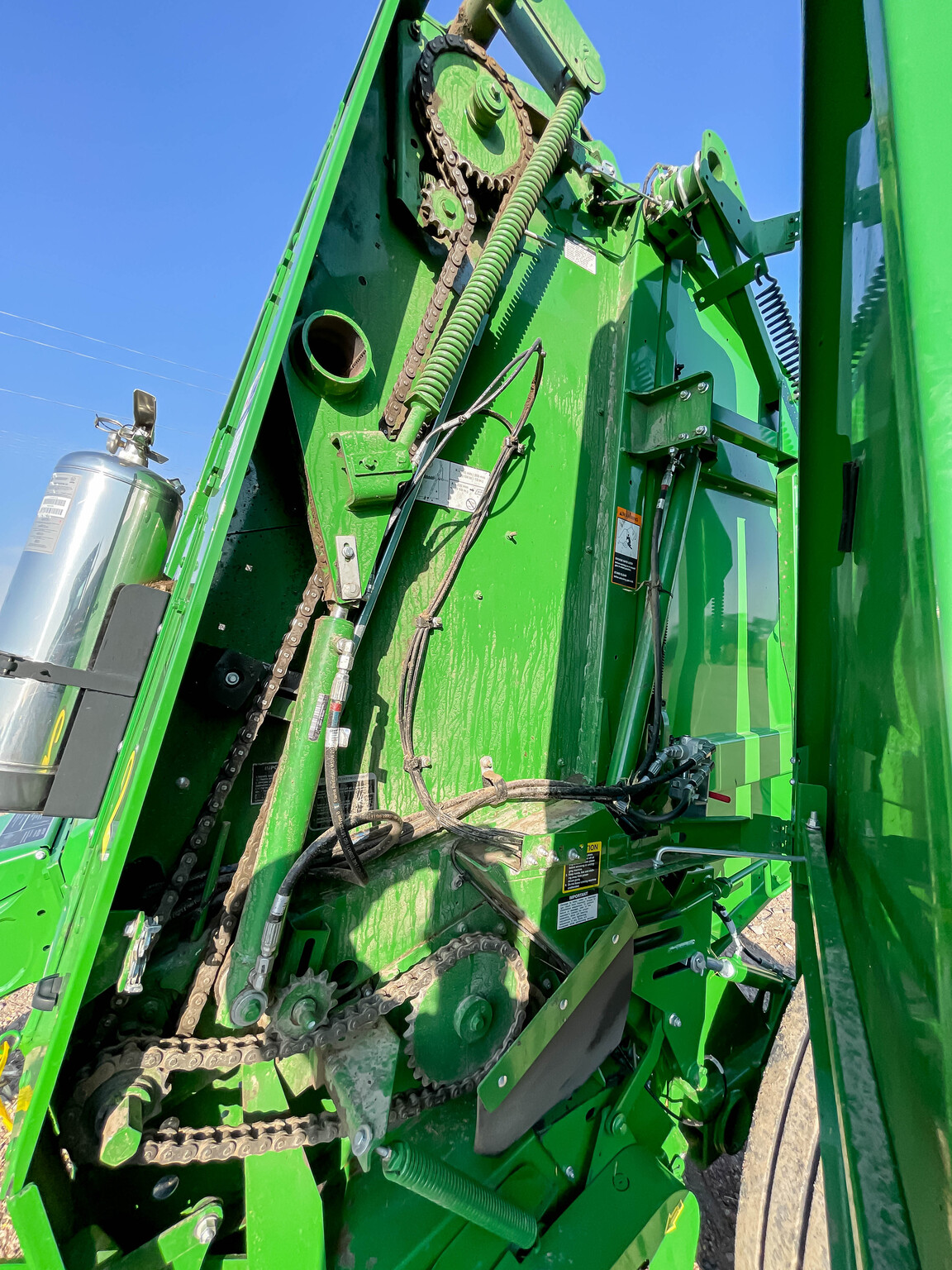  2023 John Deere 560R at LandMark in Minden, NE