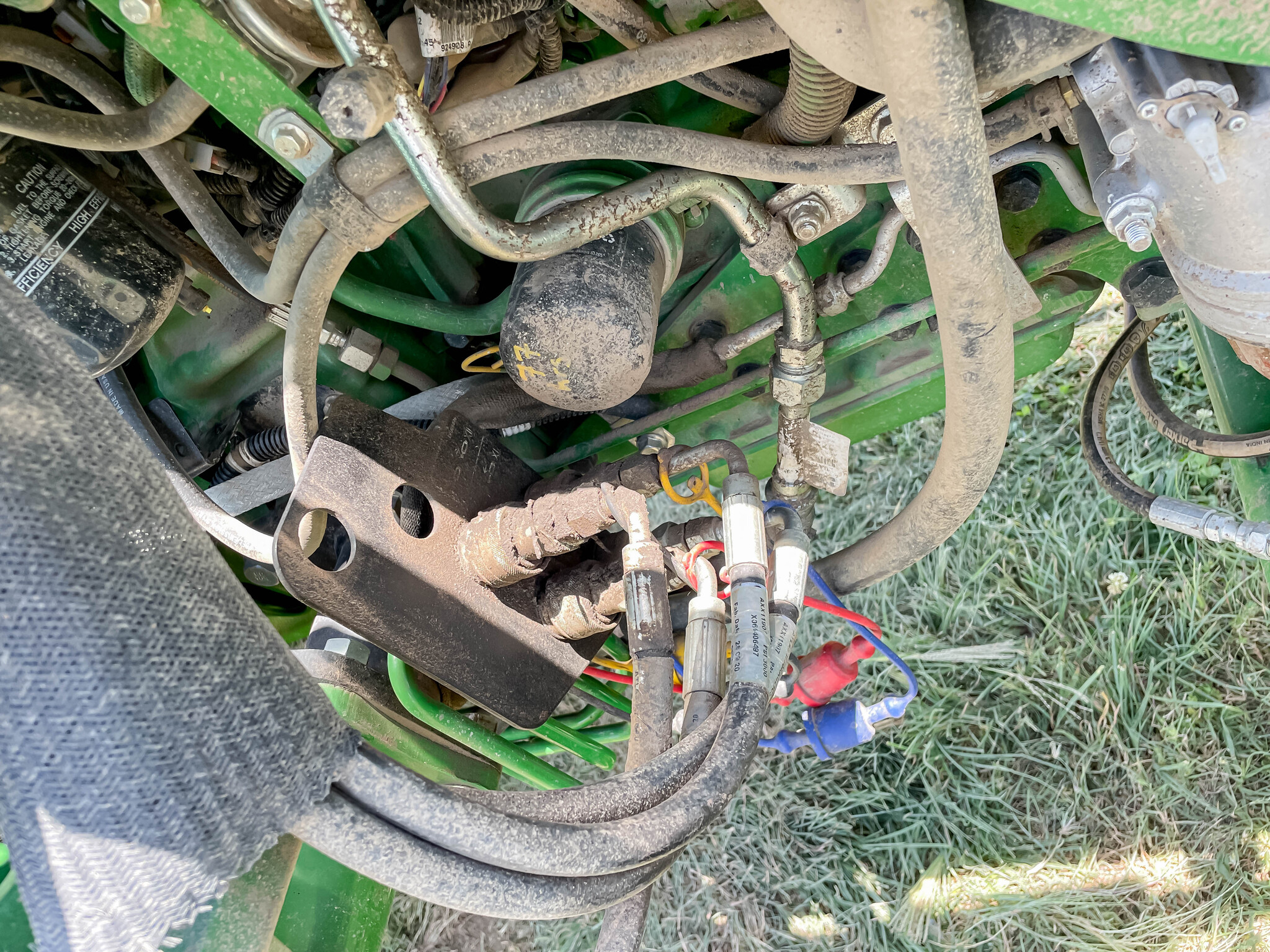  2022 John Deere 4052R at LandMark in Beatrice, NE