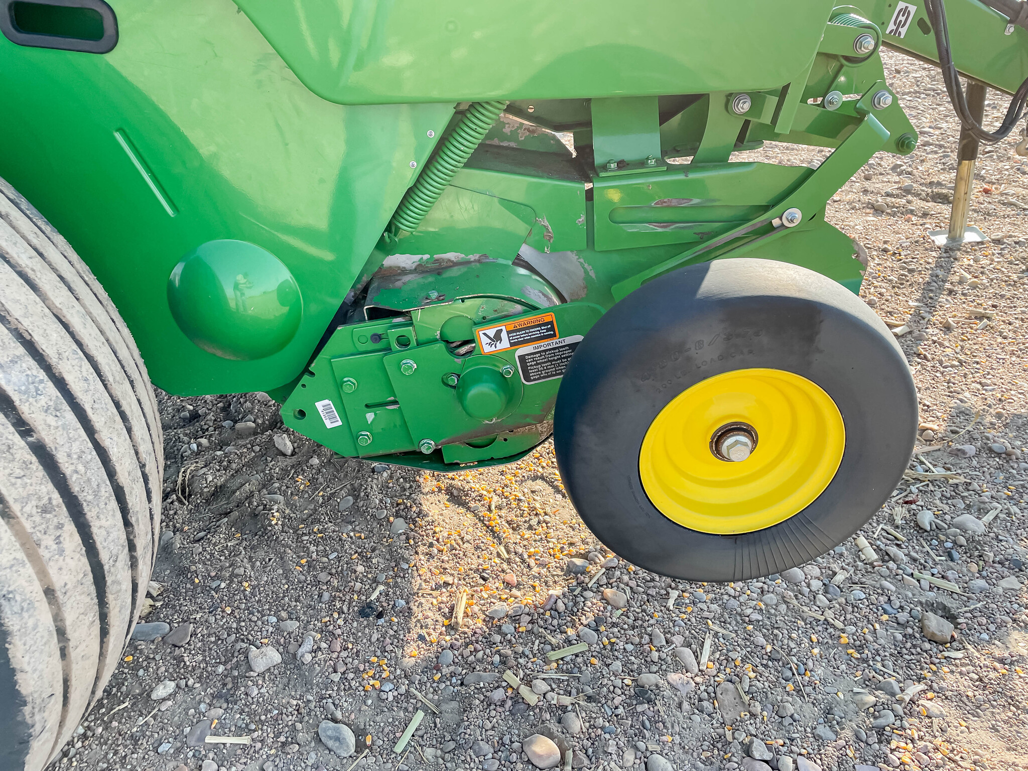  2023 John Deere 560R at LandMark in Minden, NE