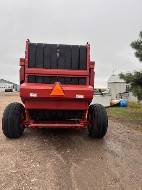  2012 NEW HOLLAND BR7090 at LandMark in Phillipsburg, KS