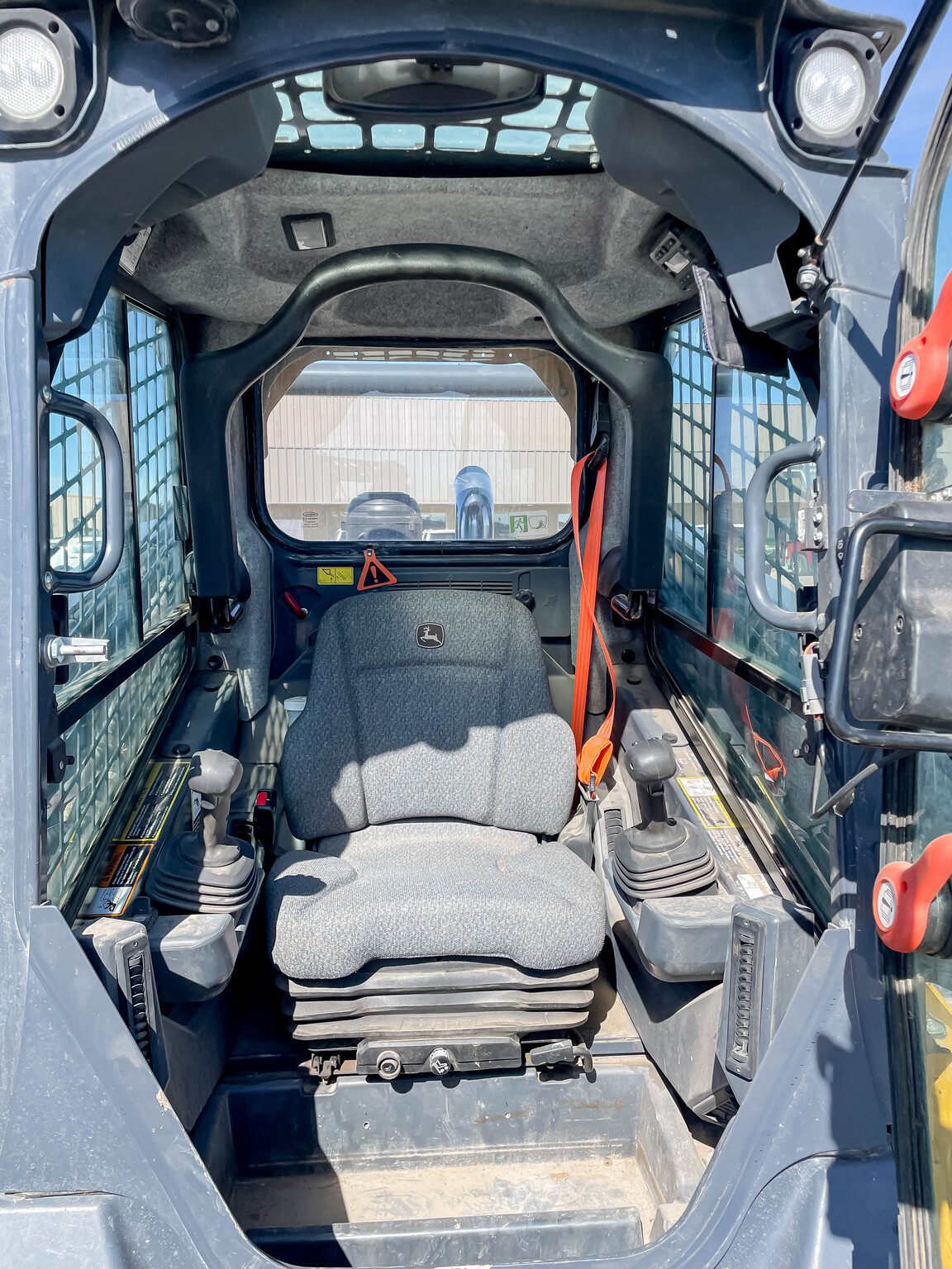  2022 John Deere 333G at LandMark in Holdrege, NE