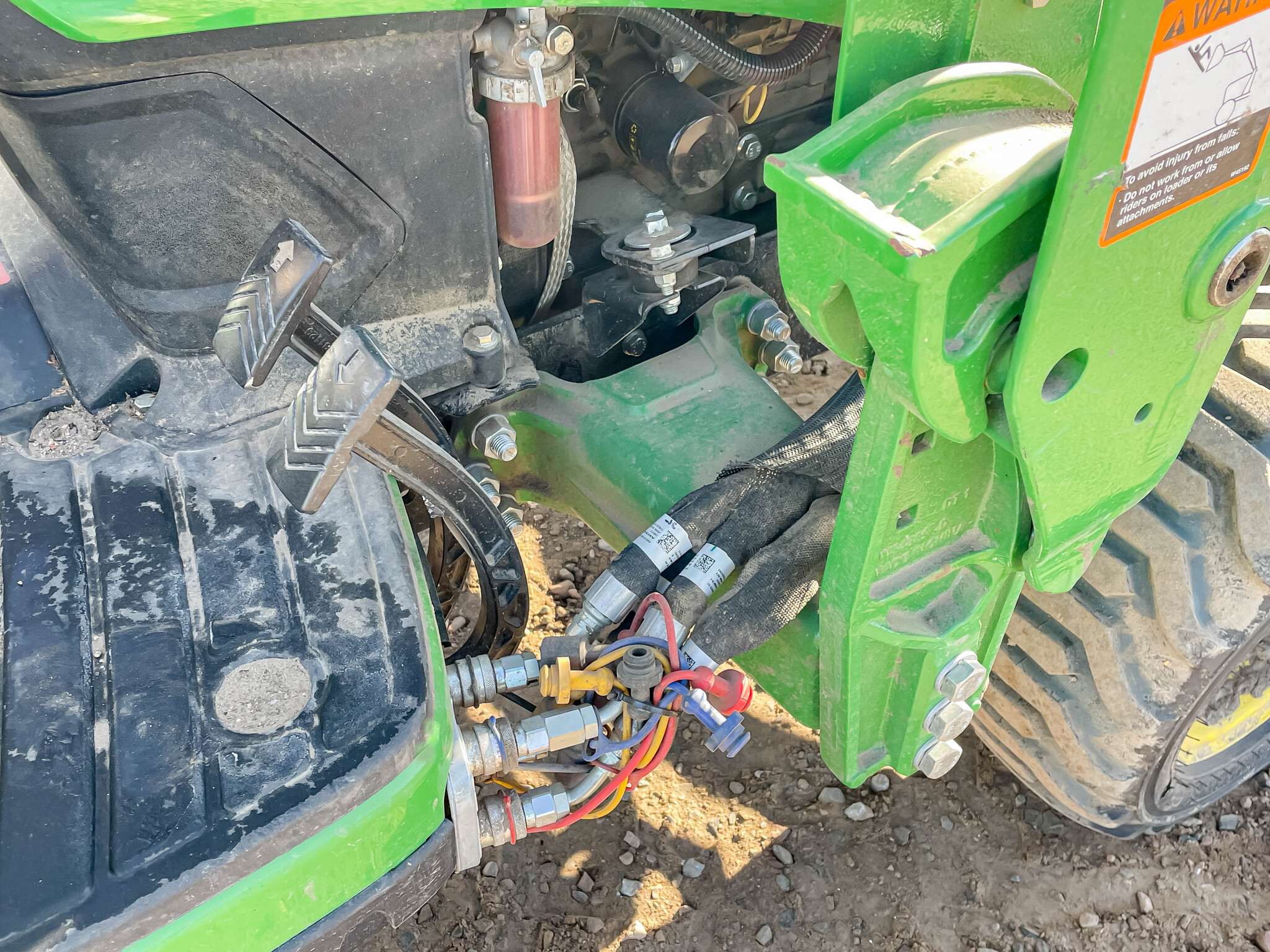  2022 John Deere 1025R at LandMark in Gothenburg, NE