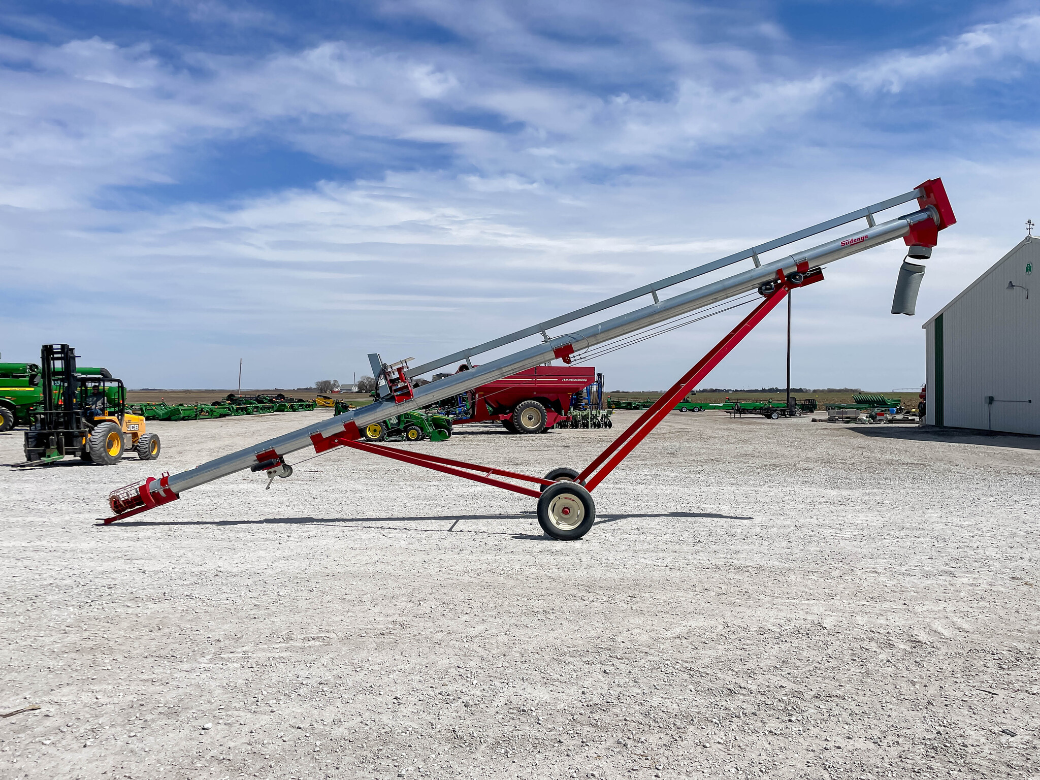   Sudenga TD1036EG at LandMark in Fairfield, NE