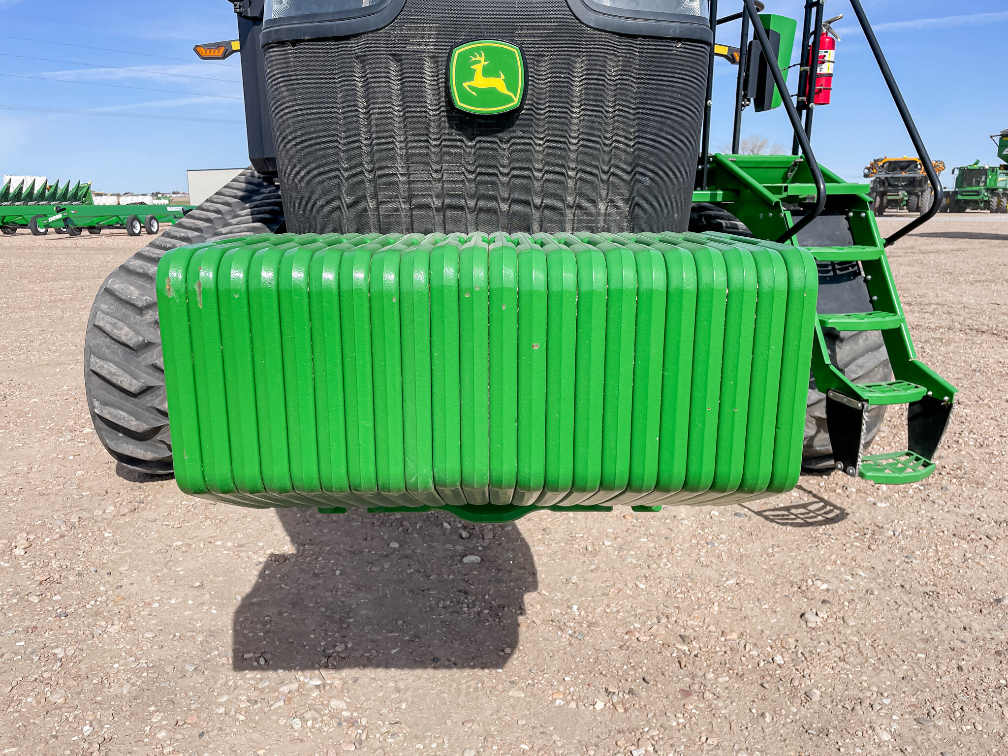  2022 John Deere 8RT 370 at LandMark in Minden, NE