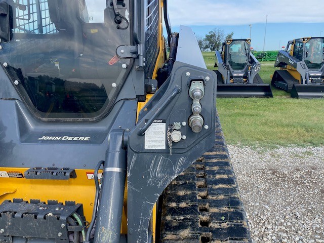  2023 John Deere 333G at LandMark in Beatrice, NE