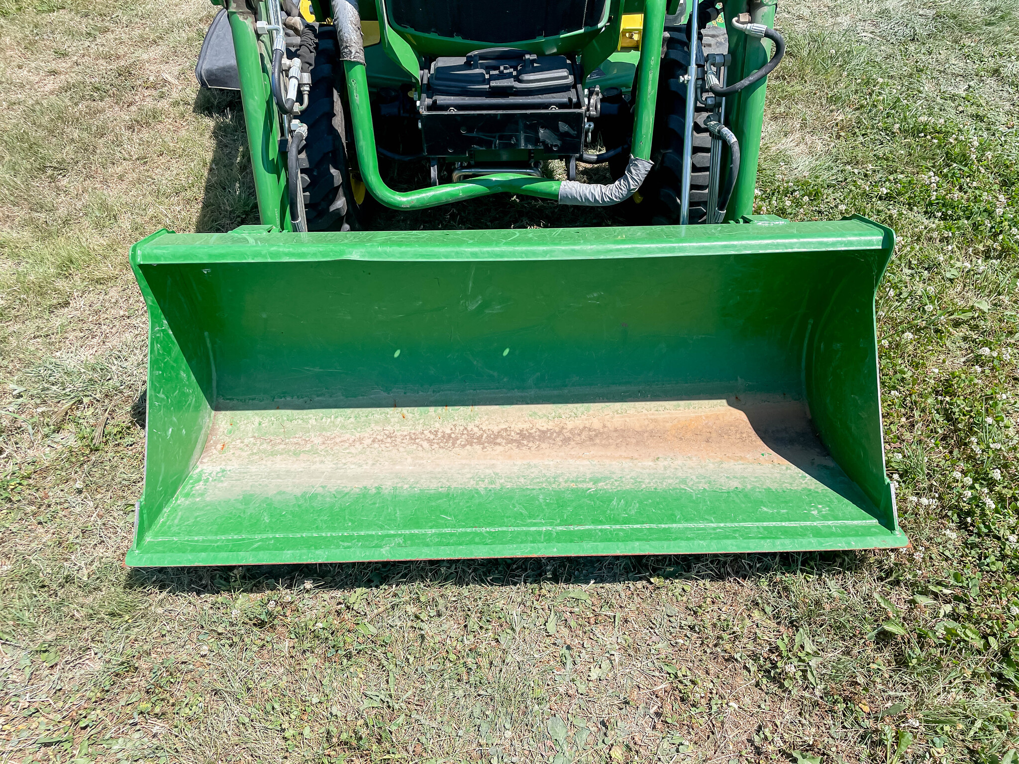  2023 John Deere 2025R at LandMark in Beatrice, NE