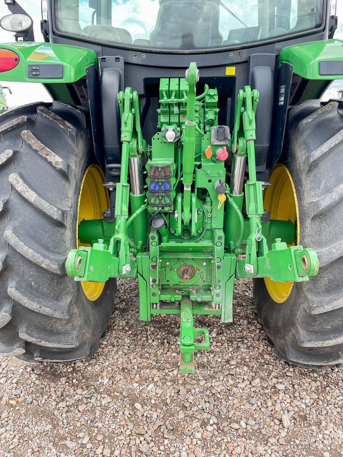  2018 John Deere 6130R at LandMark in Minden, NE