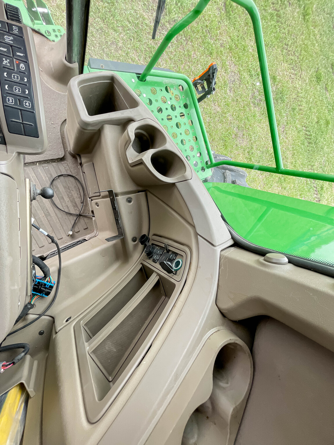  2023 John Deere X9 1100 at LandMark in Beatrice, NE