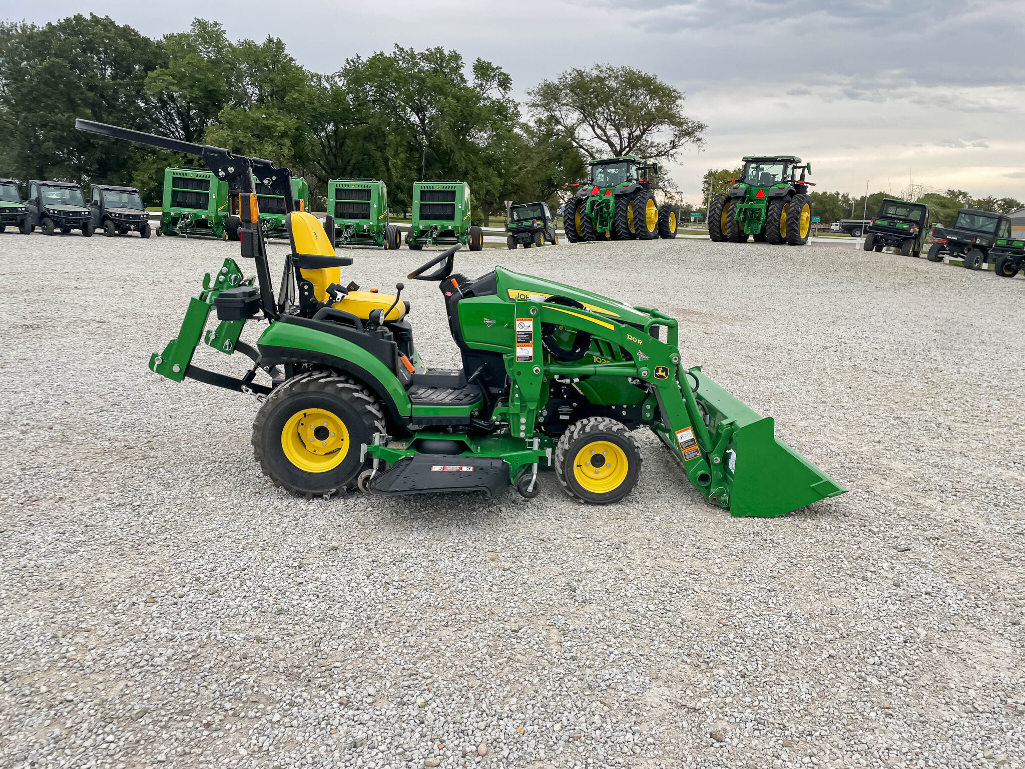  2023 John Deere 1025R at LandMark in Smith Center, KS