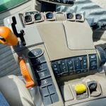  2022 John Deere 8RT 370 at LandMark in Minden, NE