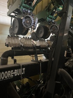  2014 Moore Built 16R30 at LandMark in Gothenburg, NE