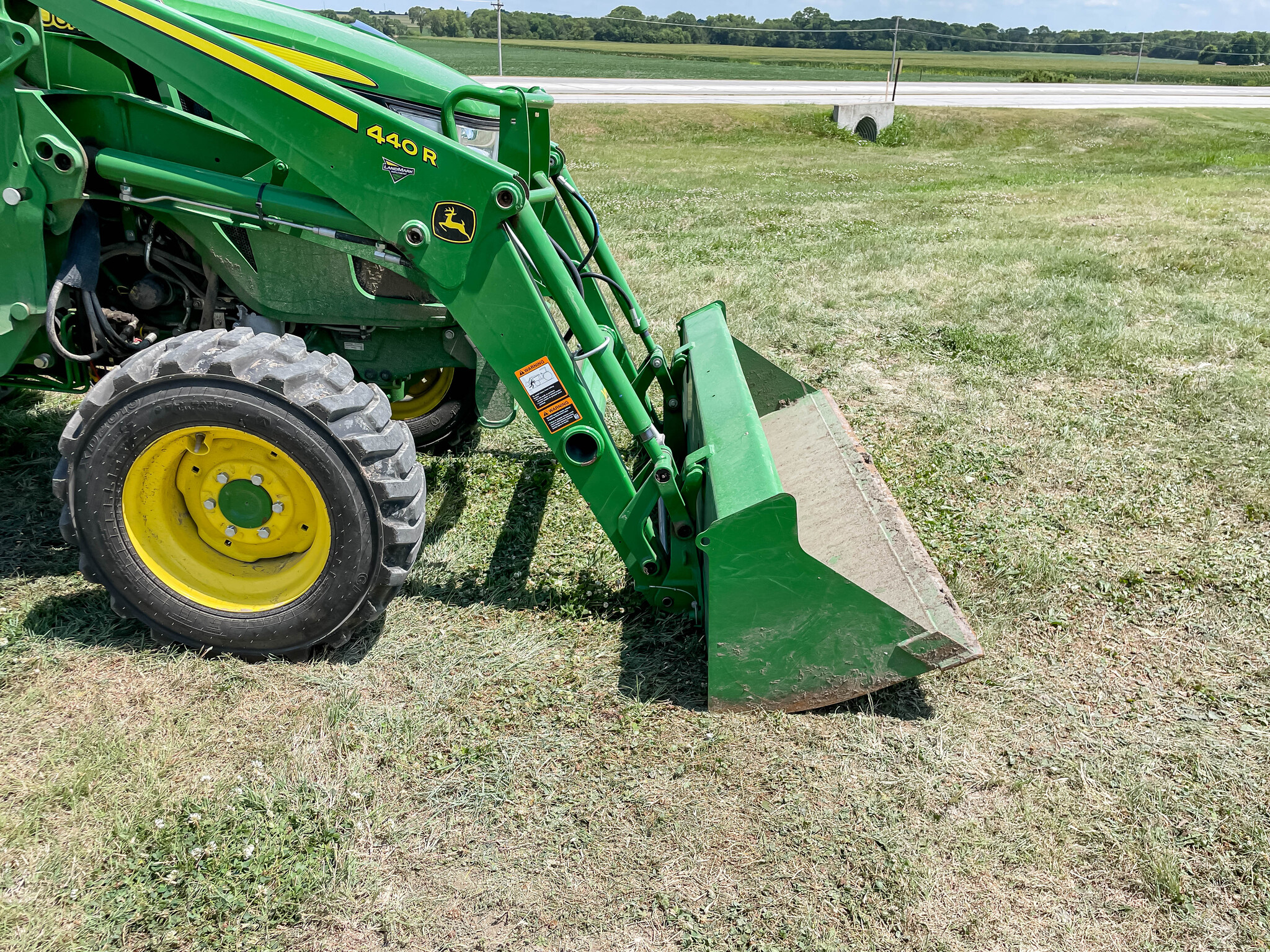  2022 John Deere 4052R at LandMark in Beatrice, NE